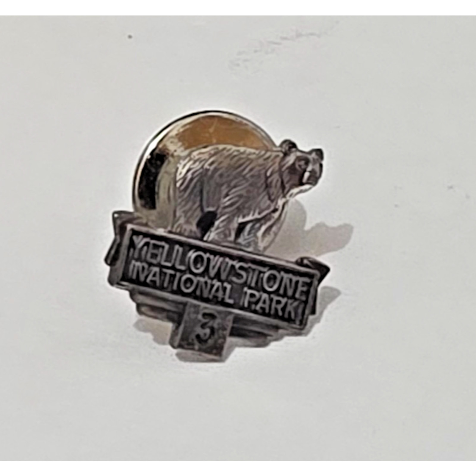 Vintage Yellowstone National Park TW Services Bear Lapel Pin Badge Sterling
