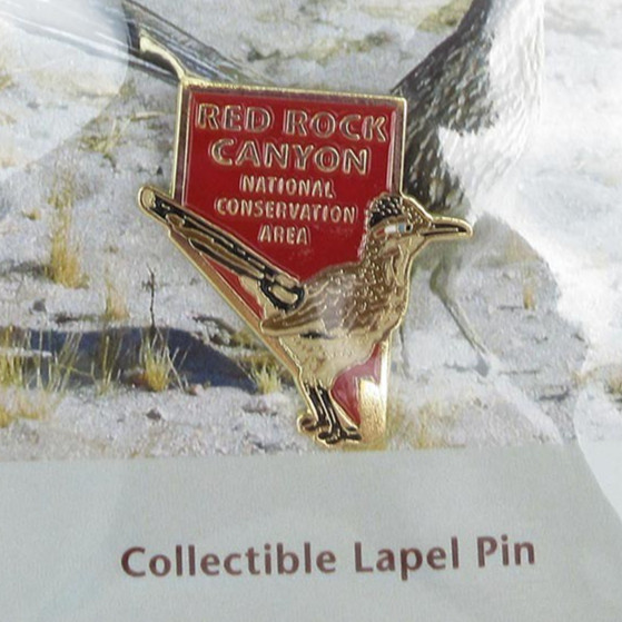 Red Rock Canyon Lapel Hat Pin with Road Runner Nevada State Las Vegas Souvenir