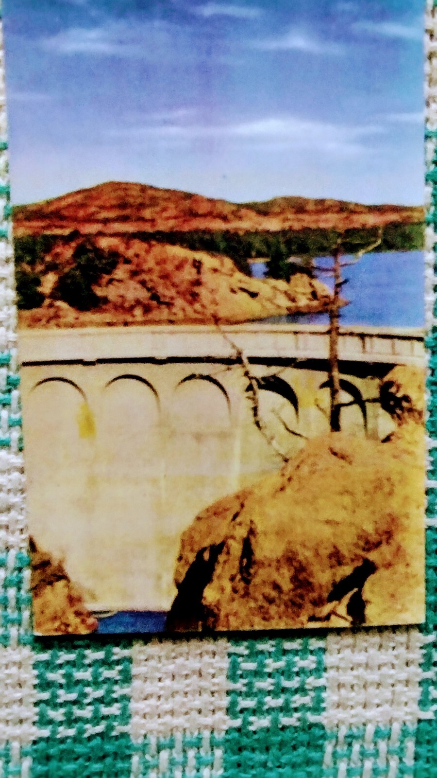 VINTAGE POST CARD QUANNAH PARKER DAM CRATERVILLE PARK OKLA.
