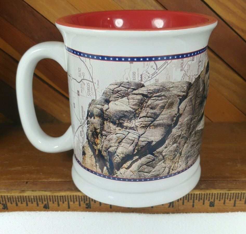 Mount Rushmore Travel Souvenir Embossed Ceramic Coffee Mug Cup