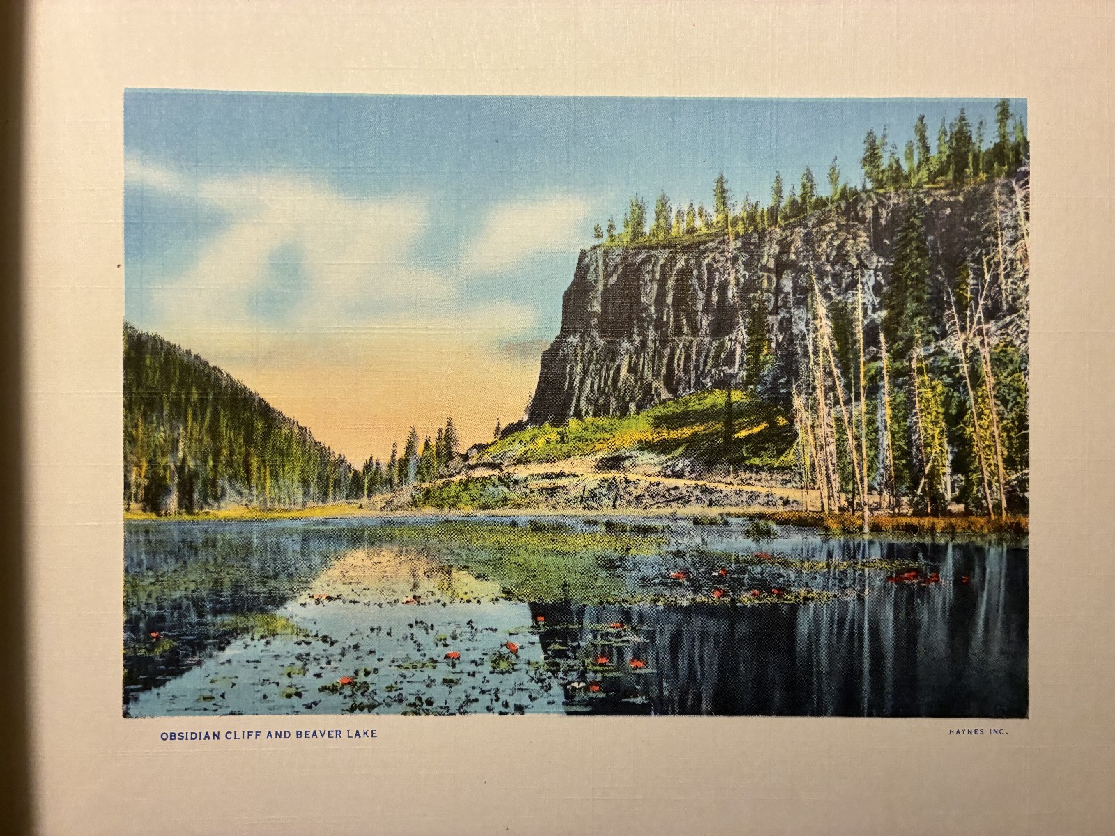 Vintage 1930’s Treasures of Yellowstone National Park Souvenir Photo Book