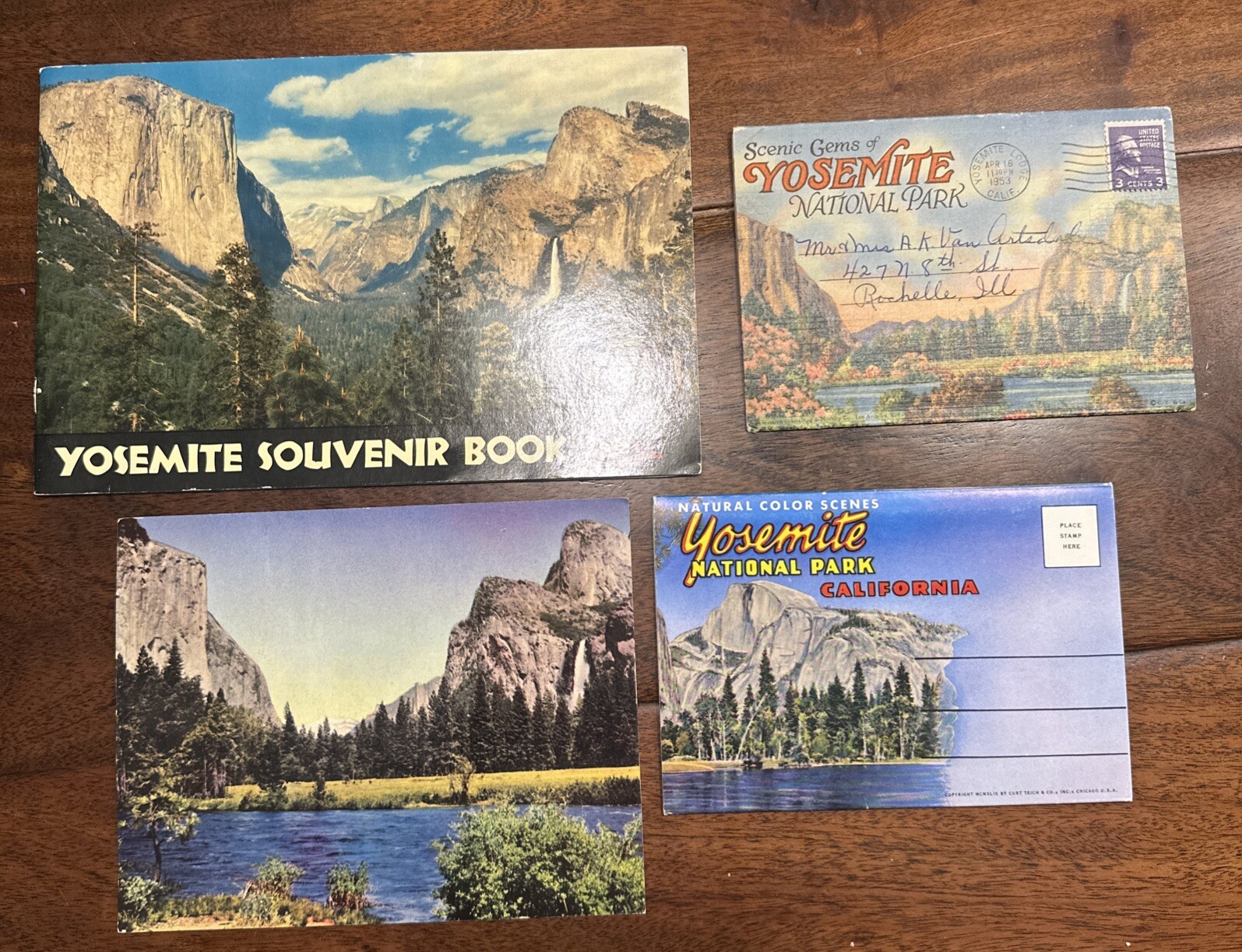 YOSEMITE SOUVENIR BOOK NATIONAL PARK NATURAL COLOR 1952 & 2 POST CARD BOOKS