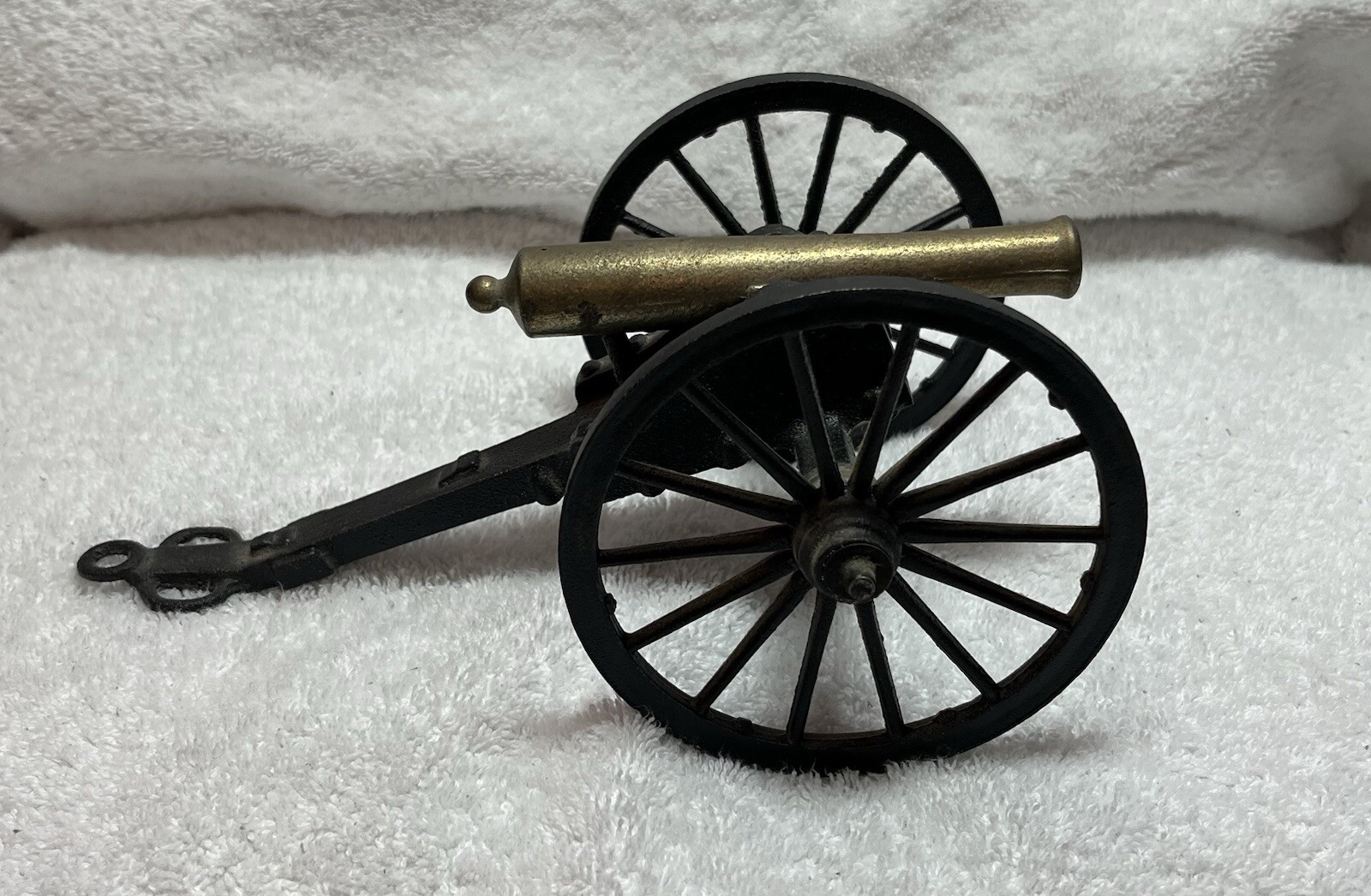 Vintage Penn Craft USA Cast Iron & Brass Wheeled Military Cannon