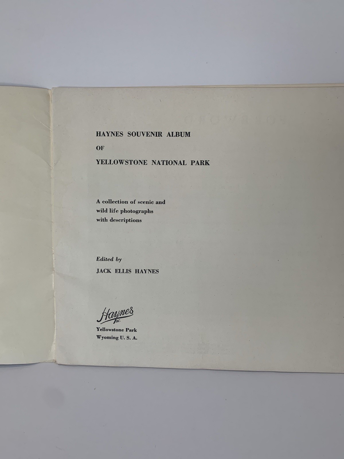 Haynes Souvenir Album of Yellowstone National Park 1940 Wyoming Illustrated