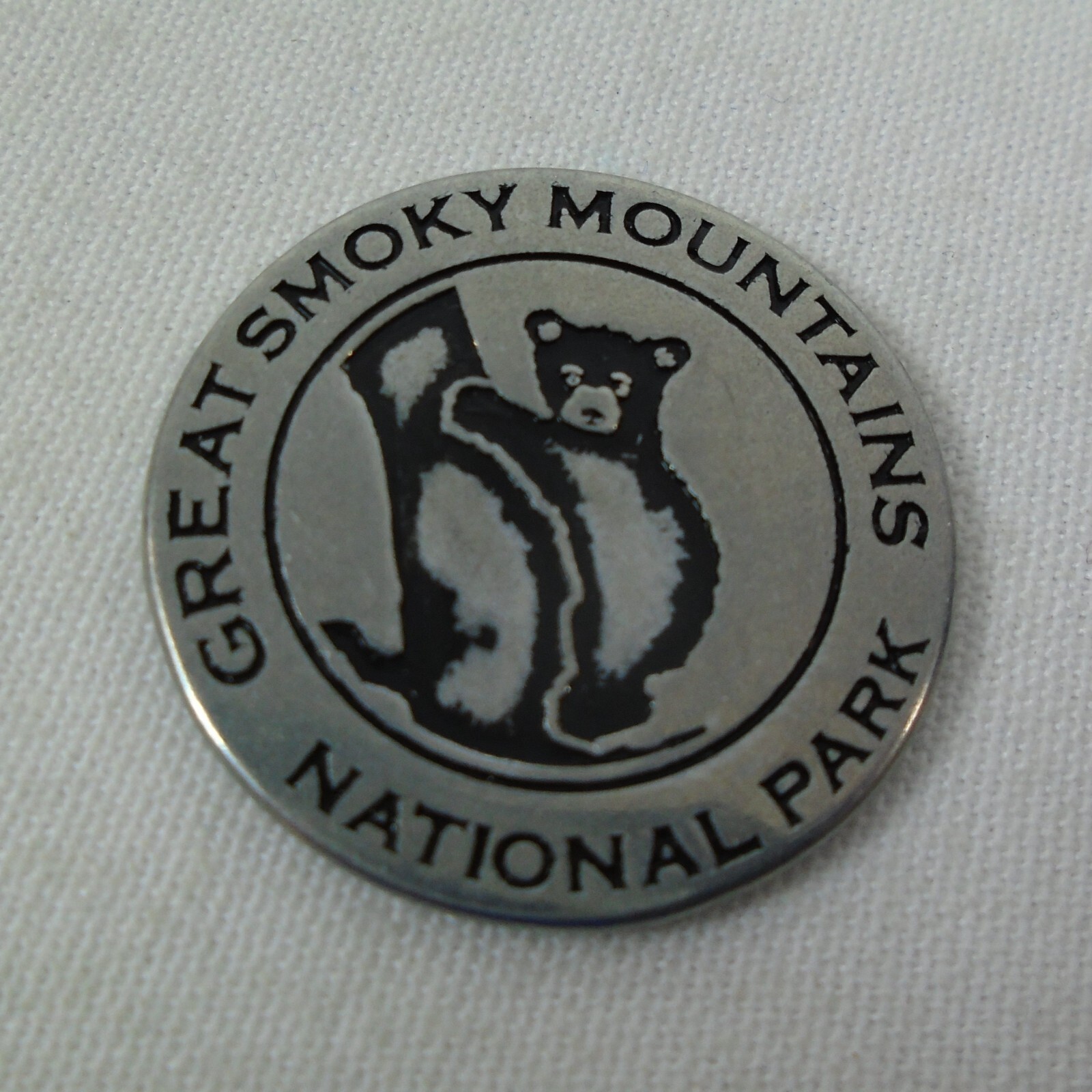 Great Smoky Mountains National Park Black Bear Cub Souvenir Token Collector Coin