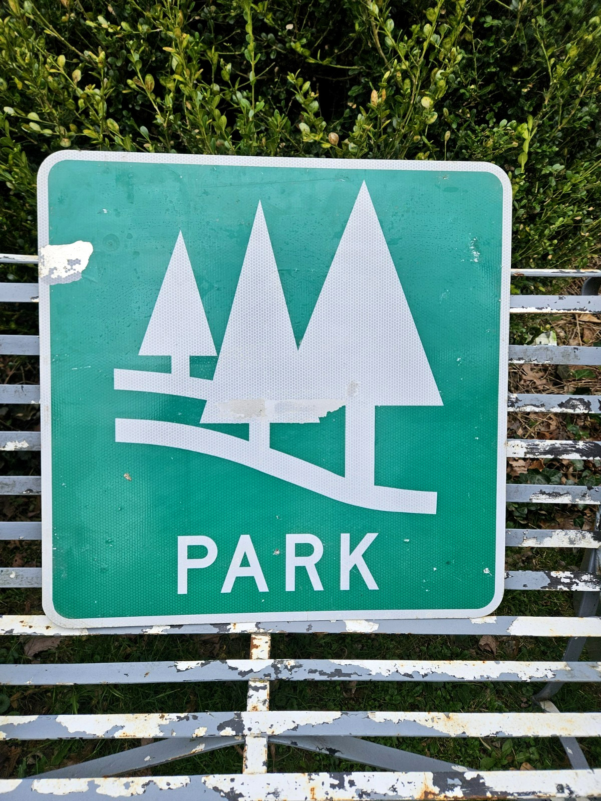 VINTAGE ROAD SIGN NATIONAL PARK GREEN & WHITE ALUMINUM 24″ X 24″ RETIRED OLD DEC