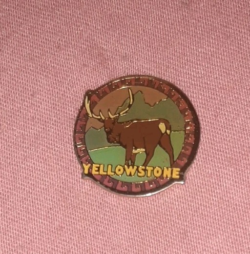 Vintage Yellowstone National Park Elk Travel Souvenir Lapel Pin