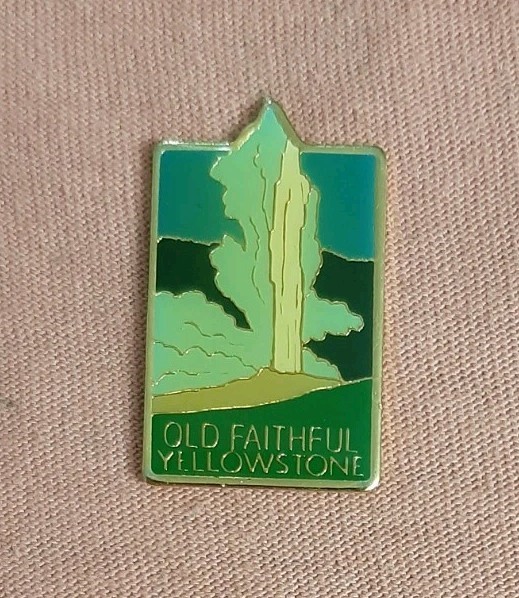 Vintage Old Faithful Geyser Yellowstone National Park Travel Souvenir Lapel Pin