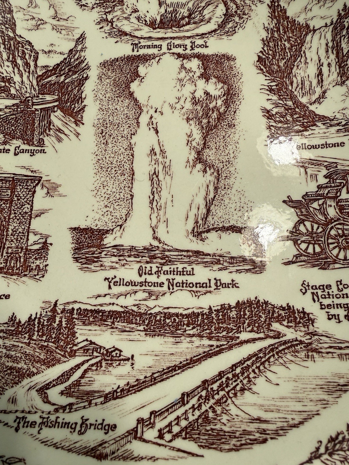 YELLOWSTONE NATIONAL PARK Vintage Vernon Kilns Collectors Plate Artist: KLINKER