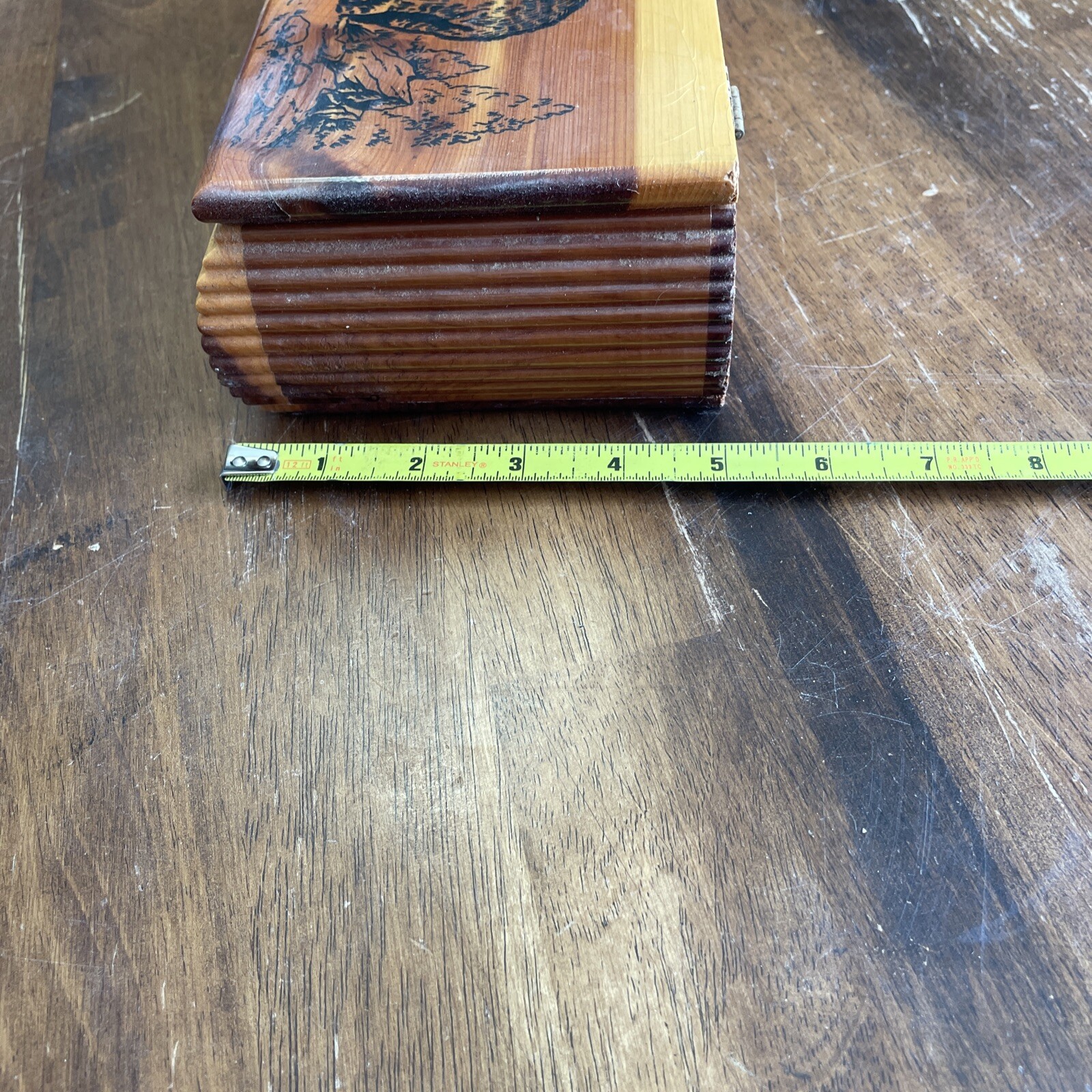 Bear Country, Blk Hills, SD CEDAR WOOD HINGED TRINKET BOX MAMA BEAR WITH CUB VTG