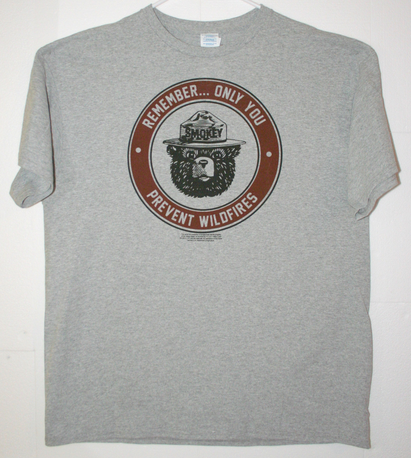 Smokey The Bear Remember Only You Prevent Forest Fires T-Shirt New NOS Size Lg