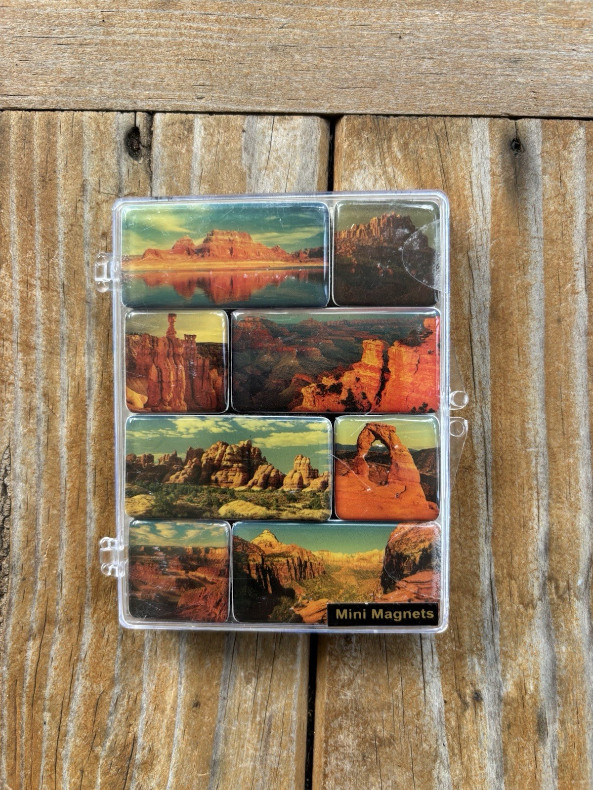 Grand Circle Souvenir Mini Magnet Set Impact Photo New in Case