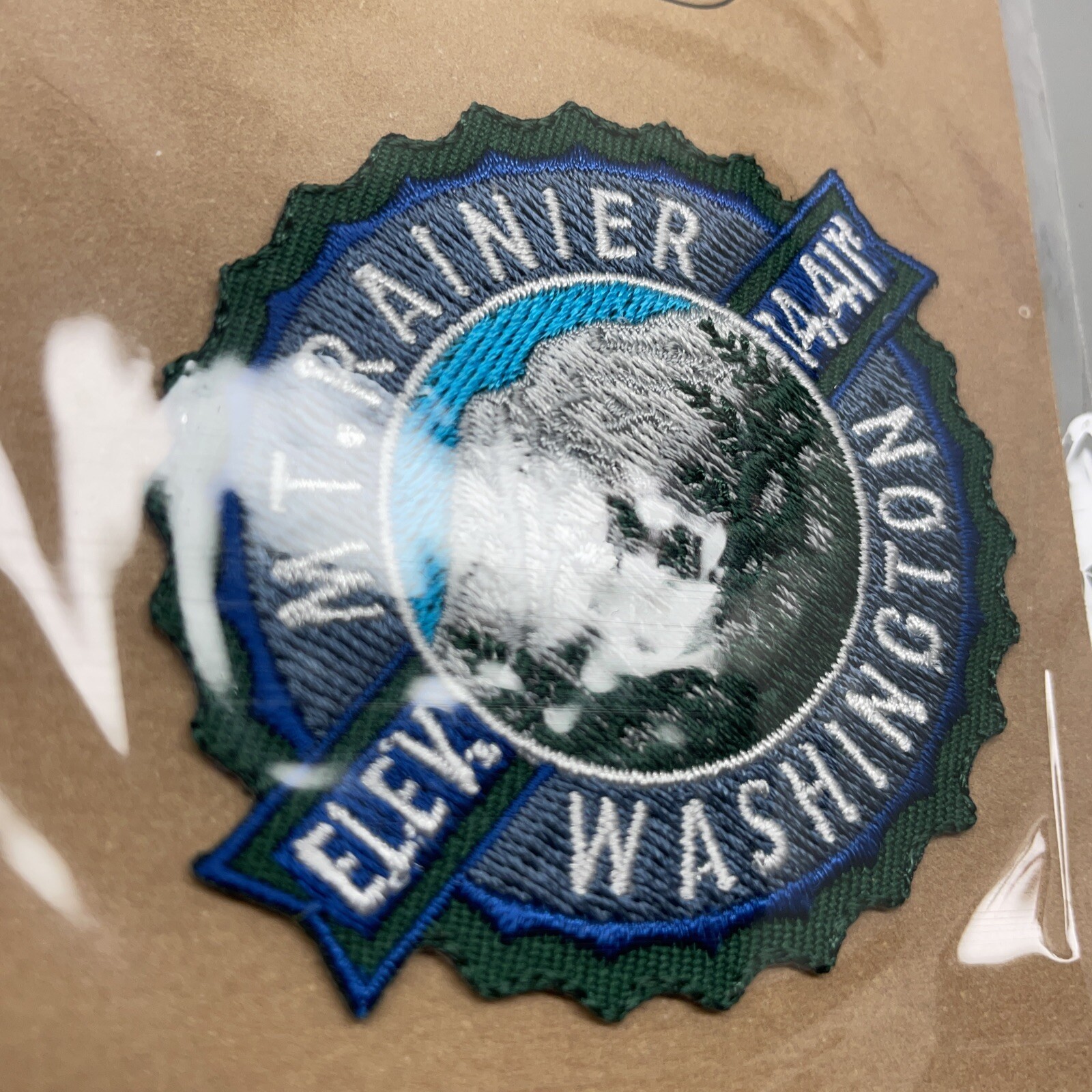 NIP Mt. Rainier National Park Washington Souvenir Round Blue Embroidered Patch