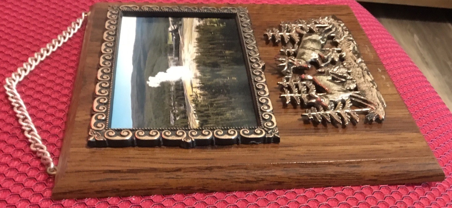Souvenir Wall Plaque. Old Faithful. Yellow Stone National Park. Deer Framed 0903