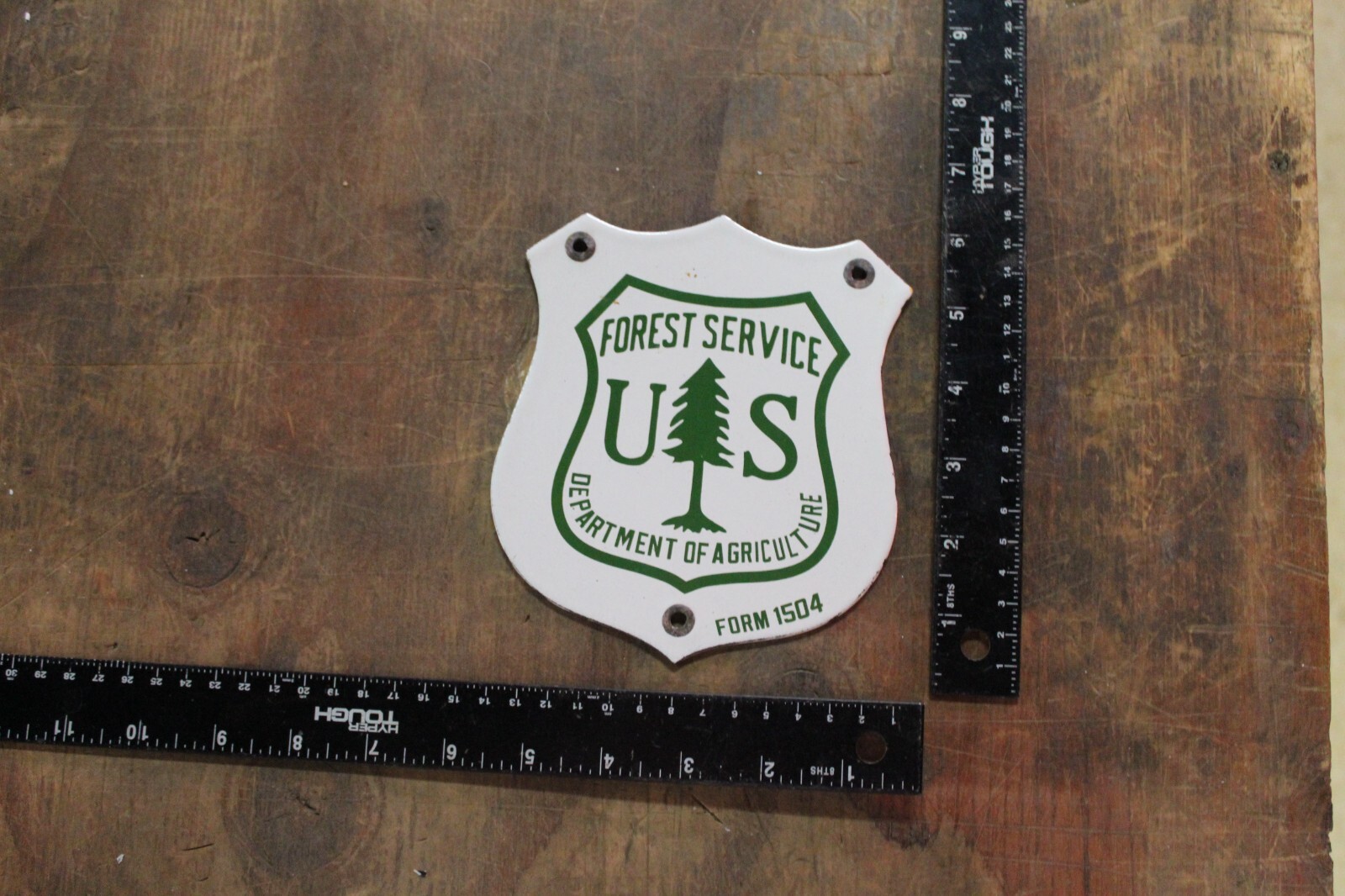 RARE US FOREST SHEILD PORCELAIN METAL SIGN CAMPING NATIONAL PARK SMOKEY FISH GAS