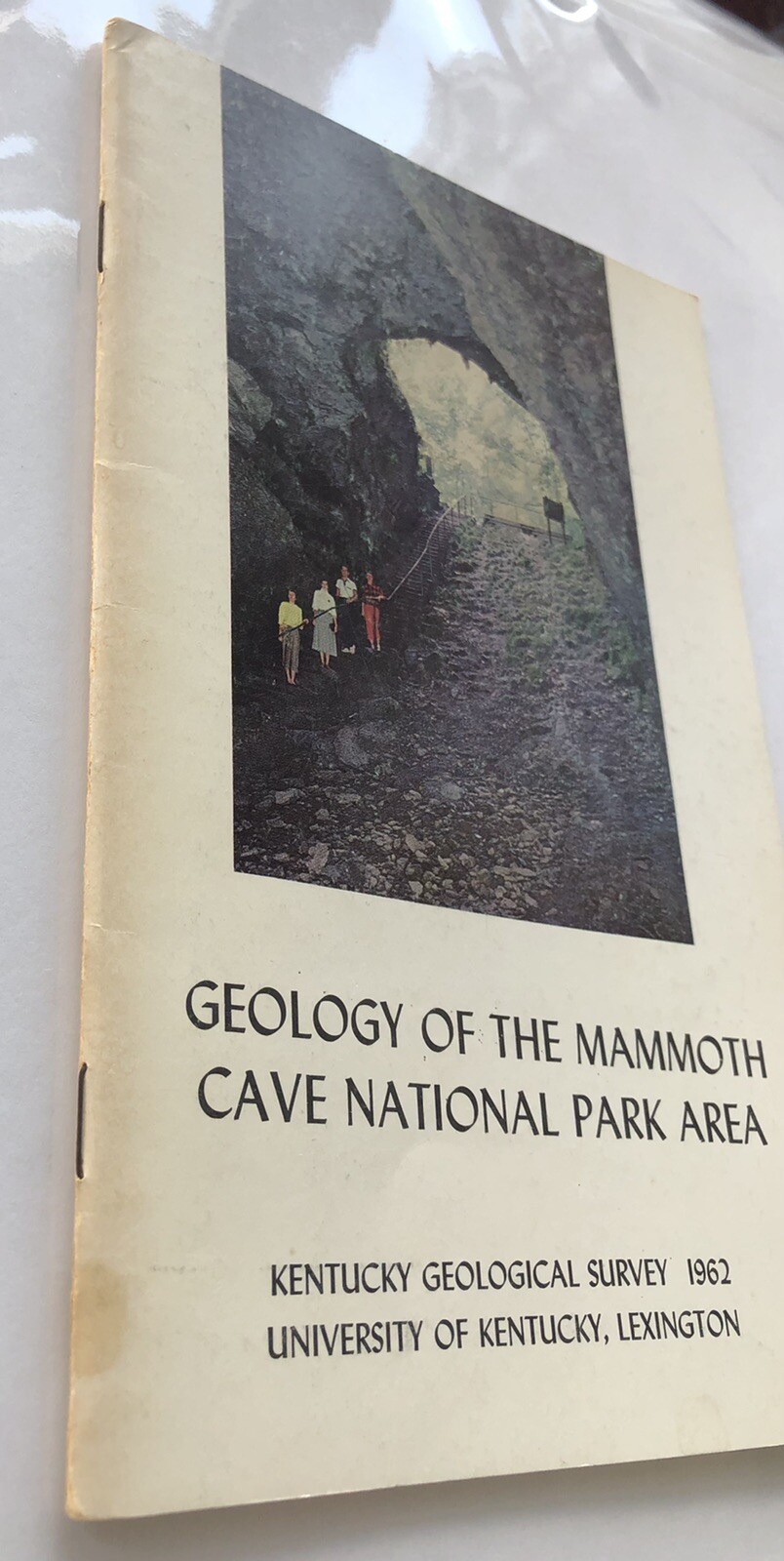 Geology of Mammoth Cave National Park Area Kentucky Geo Survey Booklet 1962