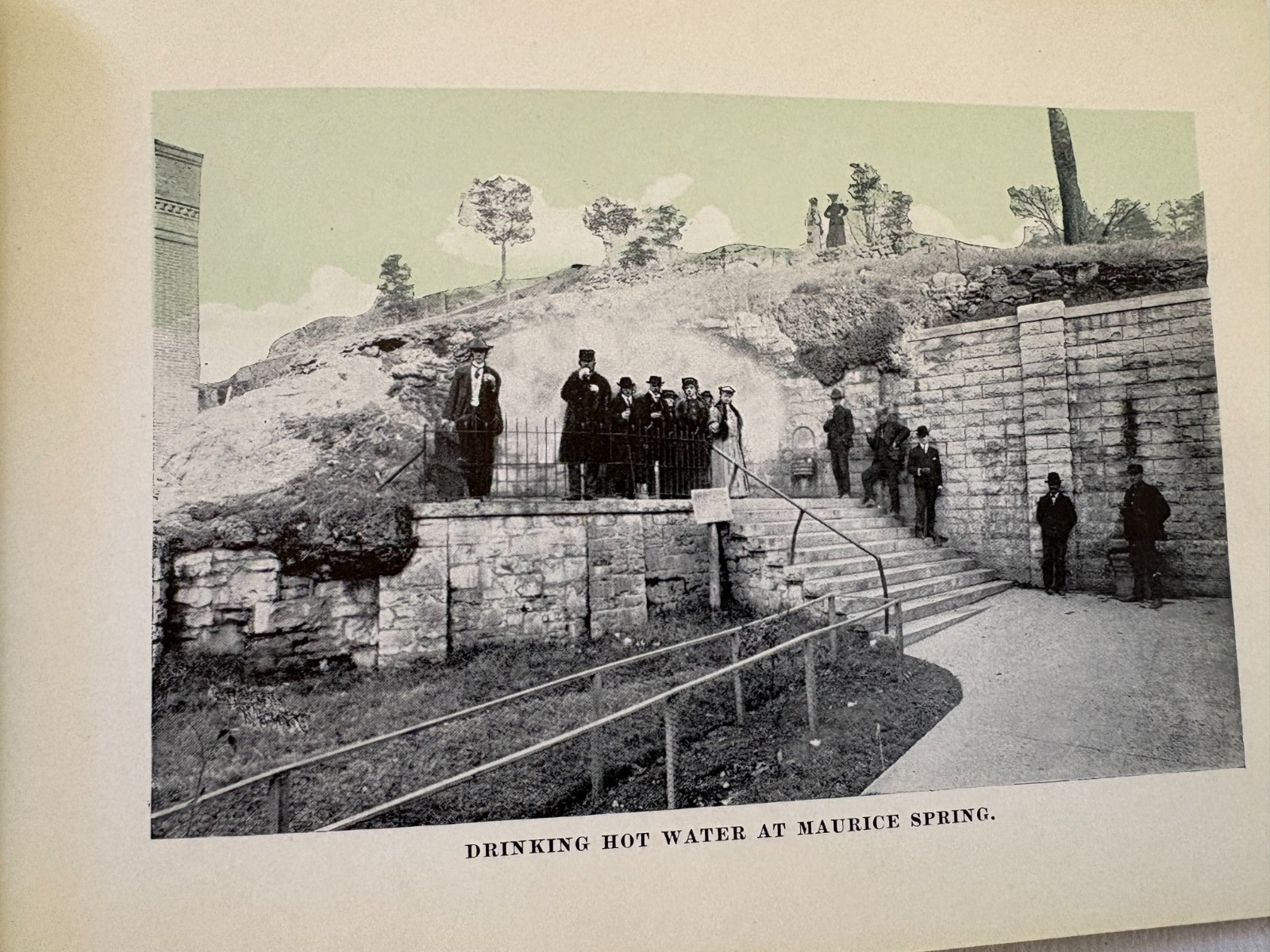 1930’s Booklet “Hot Springs National Park ” Arkansas – 42 pages of Pics & Info *