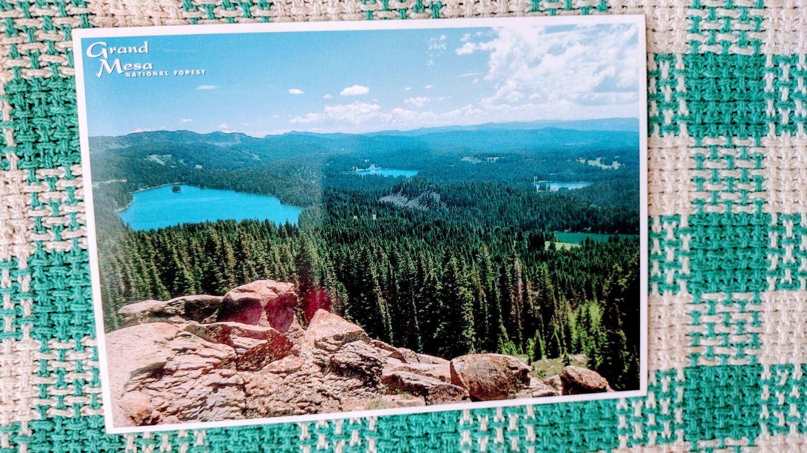 BEAUTIFUL POST CARD GRAND MESA NATIONAL FOREST USA. (THE PACIFIC NORTHWEST)