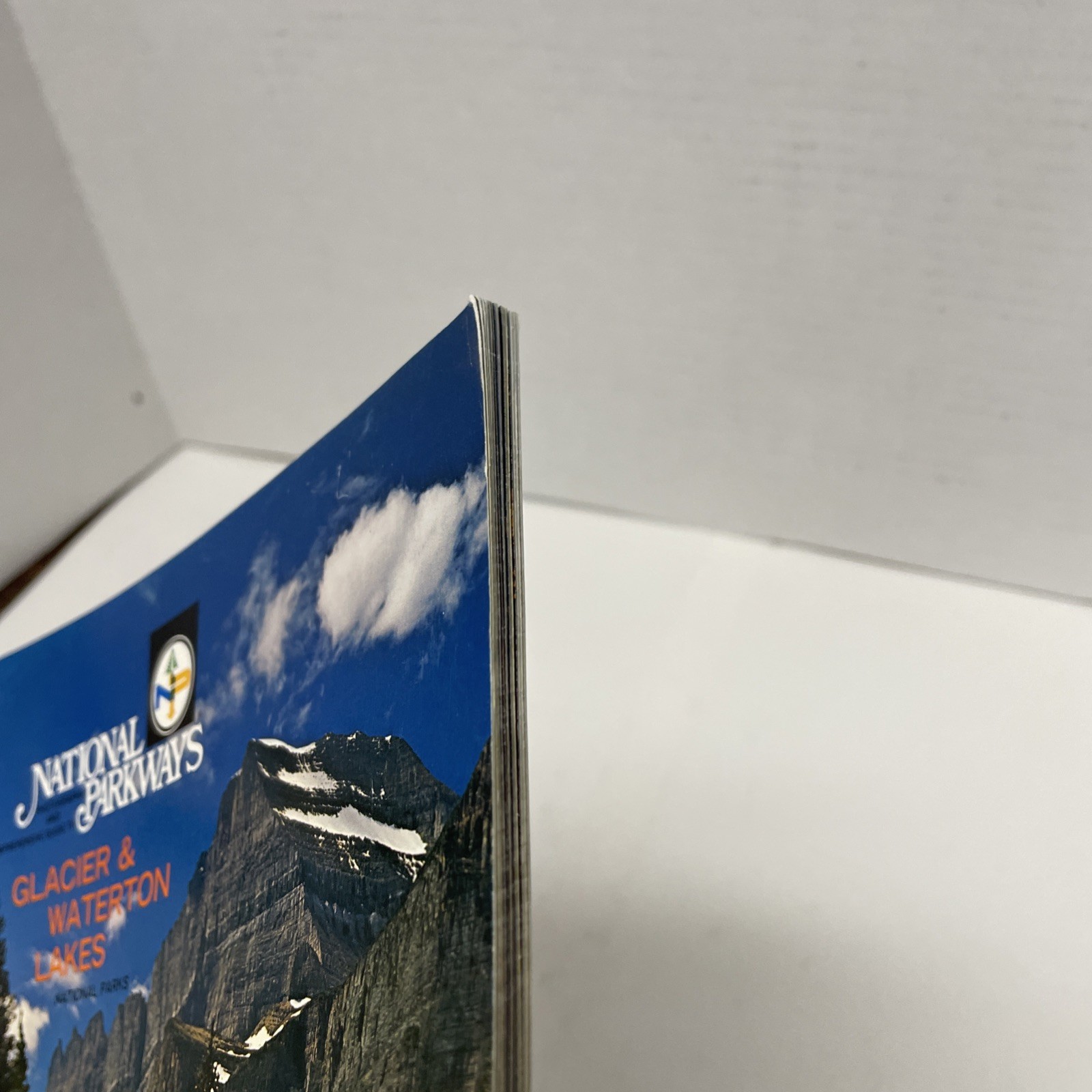 Vintage Travel Guide – National Parkwasy Glacier & Waterton Lakes 1974