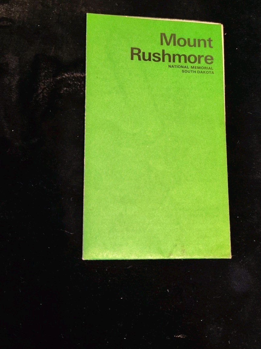 Vintage 1973 Small Mount Rushmore National Memorial South Dakota brochure NICE