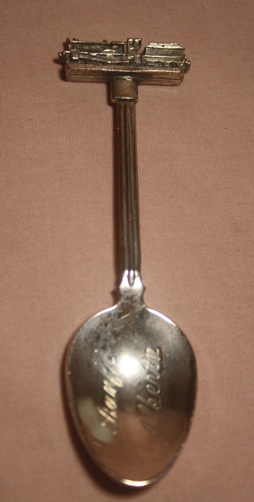 VINTAGE BANFF ALBERTA SOUVENIR SPOON TRAIN GRAPHIC SP-1698