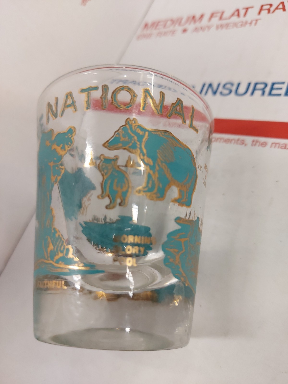 VTG Yellowstone National Park Souvenir Glass Tall, Blue/Gold