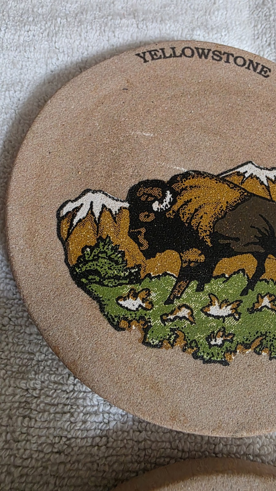 Set Of 2 Round Yellowstone National Park Bear & Bison Sandstone Coasters 4″