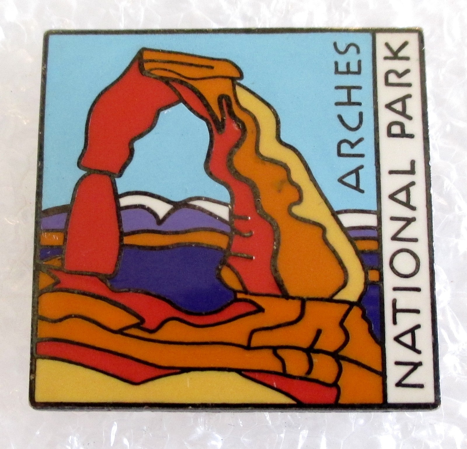 Arches National Park Tourist Travel Souvenir Collector Pin – Moab, Utah