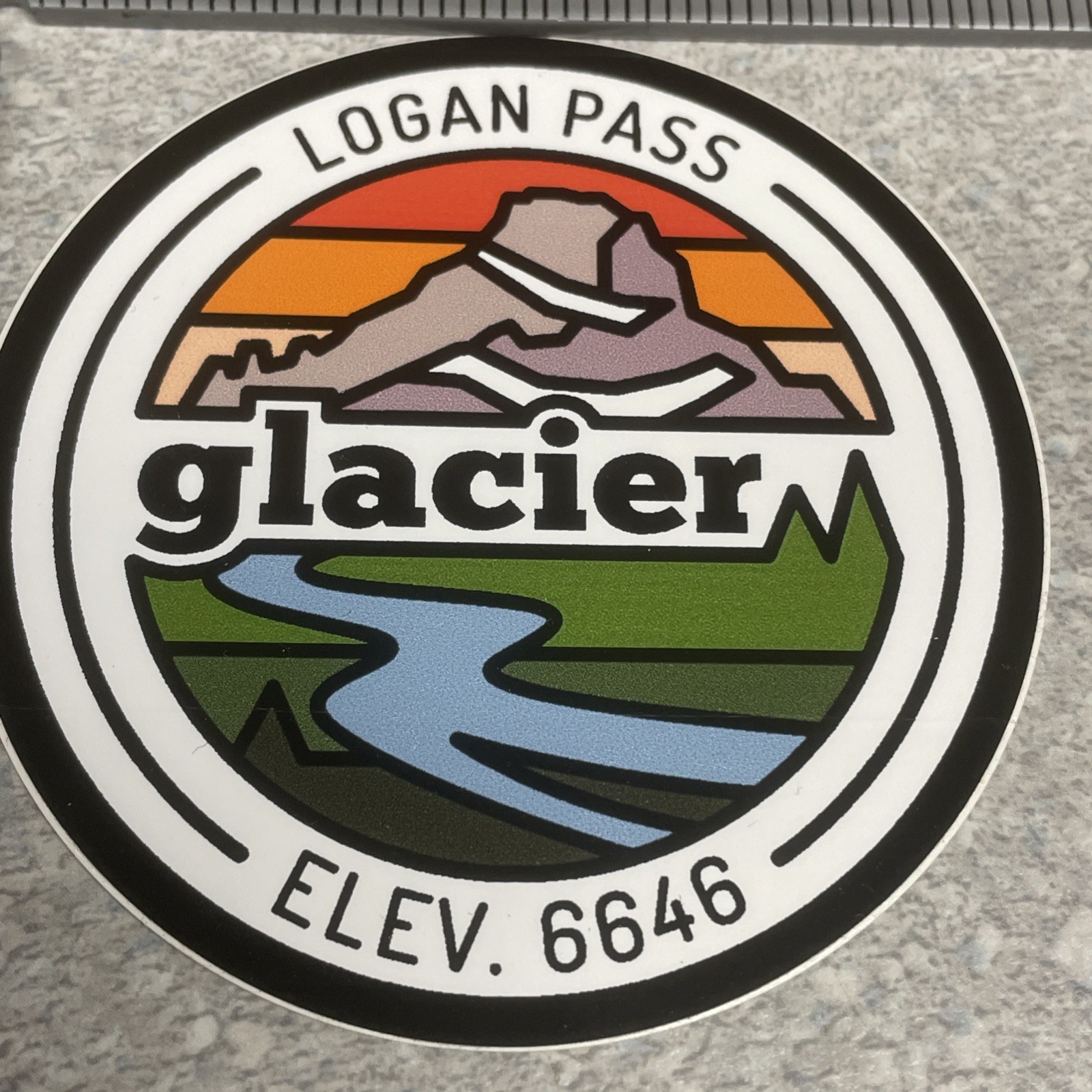 Decal – Outdoor – Glacier National Park- Logan Pass – Color New