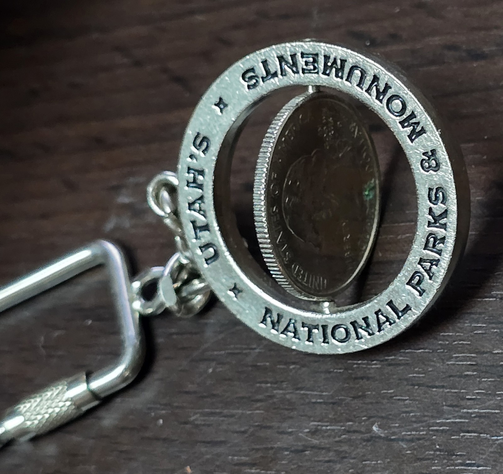 1½” National Parks Key Chain Spinning 2007 Utah Quarter Crossroads Of The West