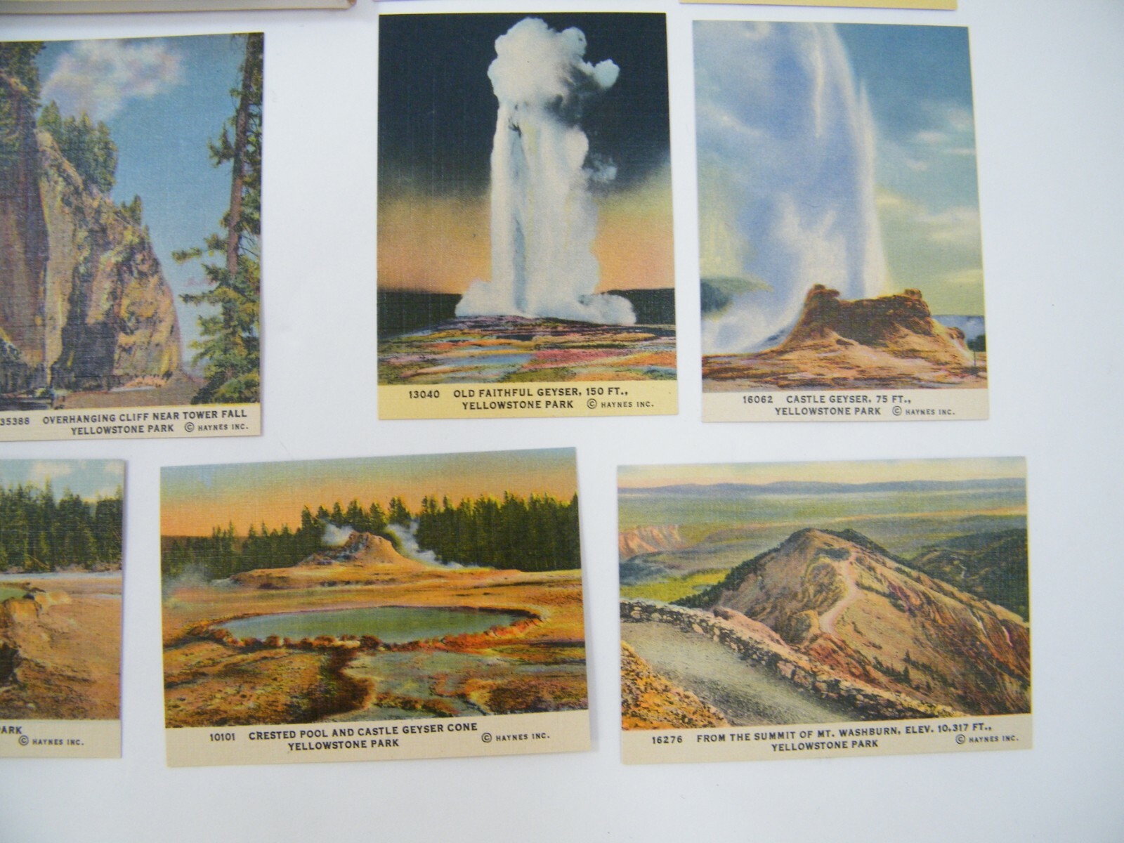 YELLOWSTONE NATIONAL PARK 20 MINIATURE POSTCARDS 3 1/2″ X 2 1/2″ BY HAYNES