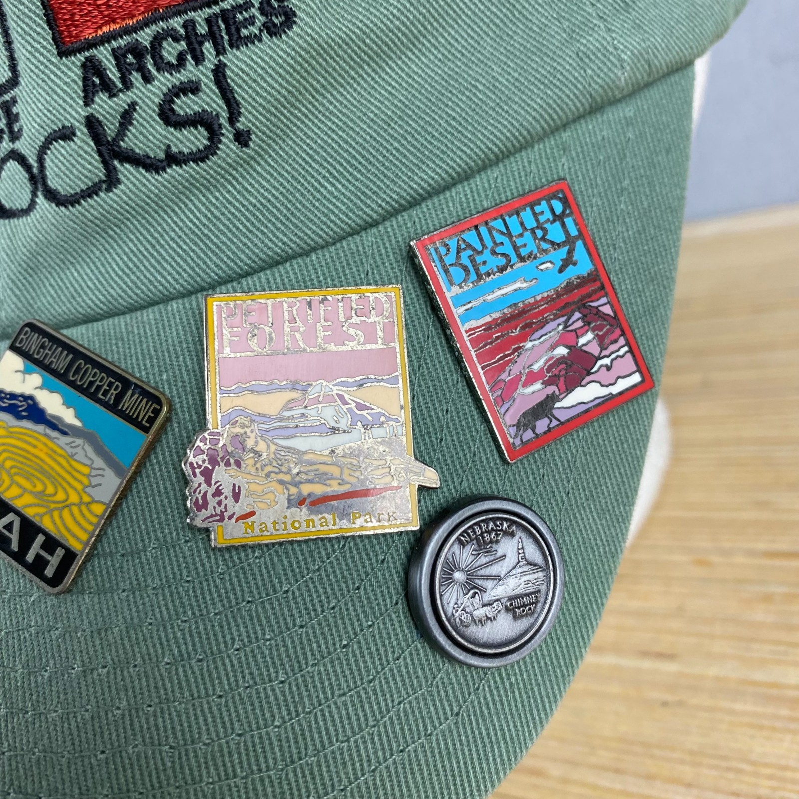 National Park Memorabilia 8 pin Lot utah hat cap adjustable Painted desert