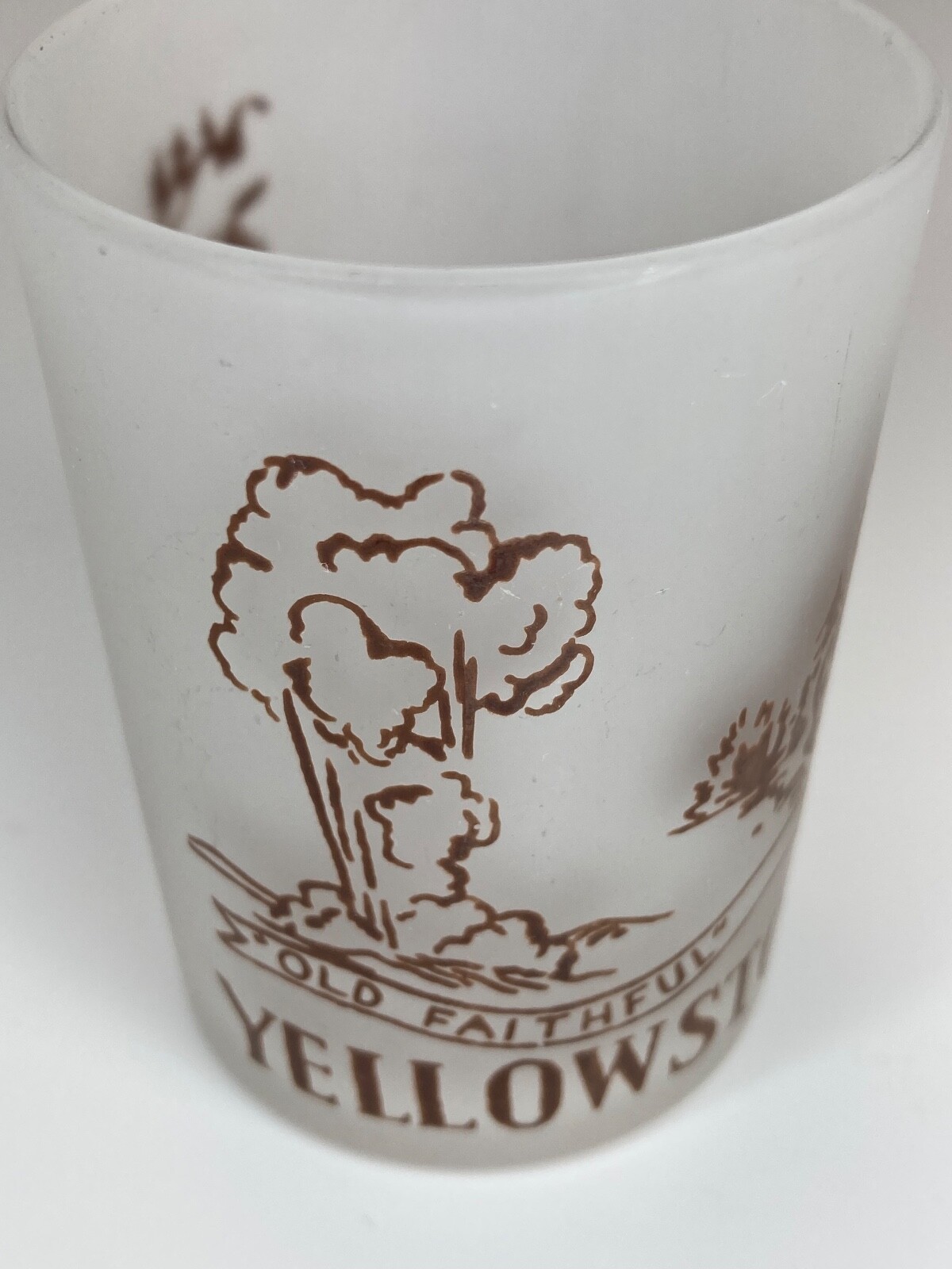 Yellowstone Souvenir Frosted Glass Toothpick Holder Old Faithful National Park