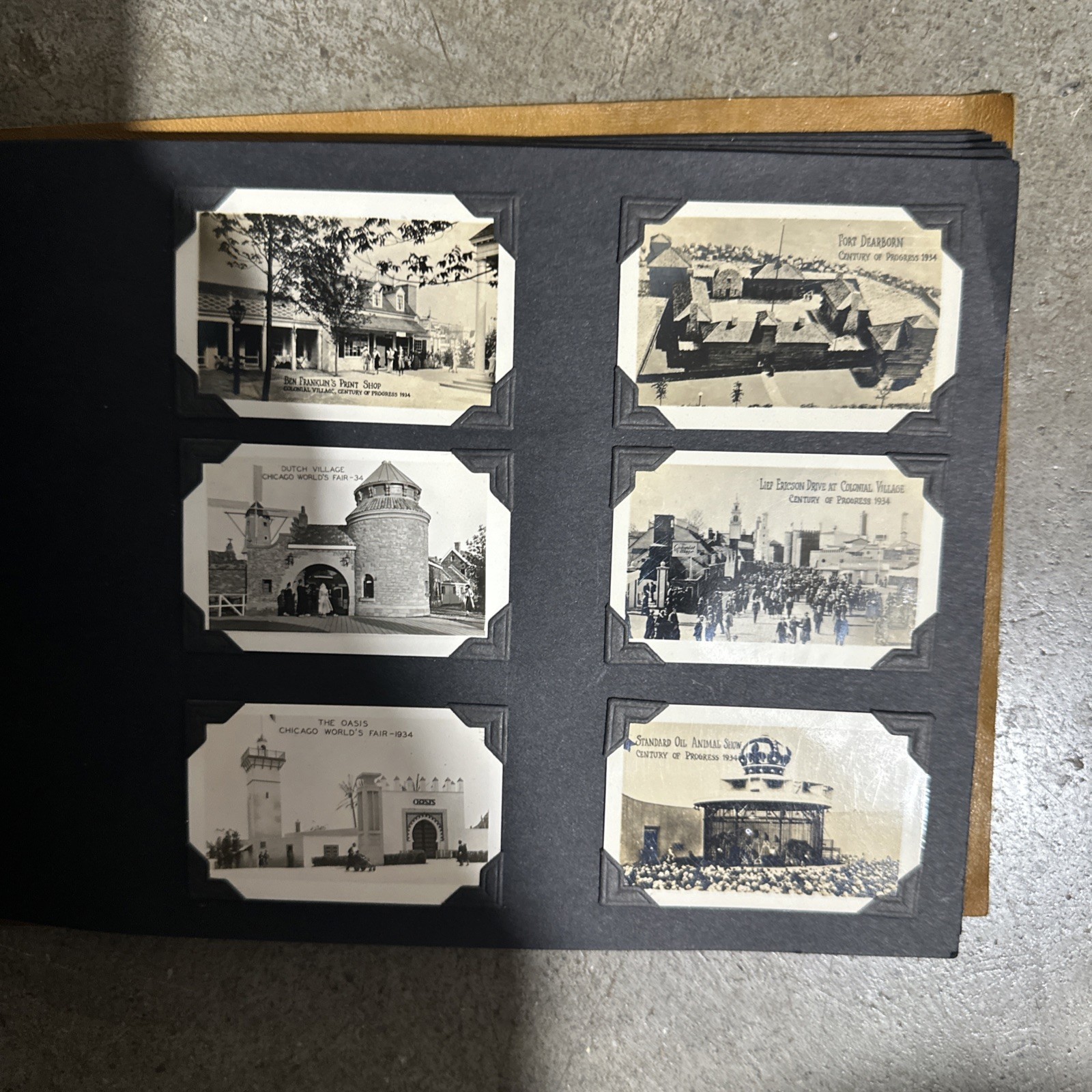 1930’s Leather Chicago Worlds Fair Souvenir Photo Album Electrical Building ￼