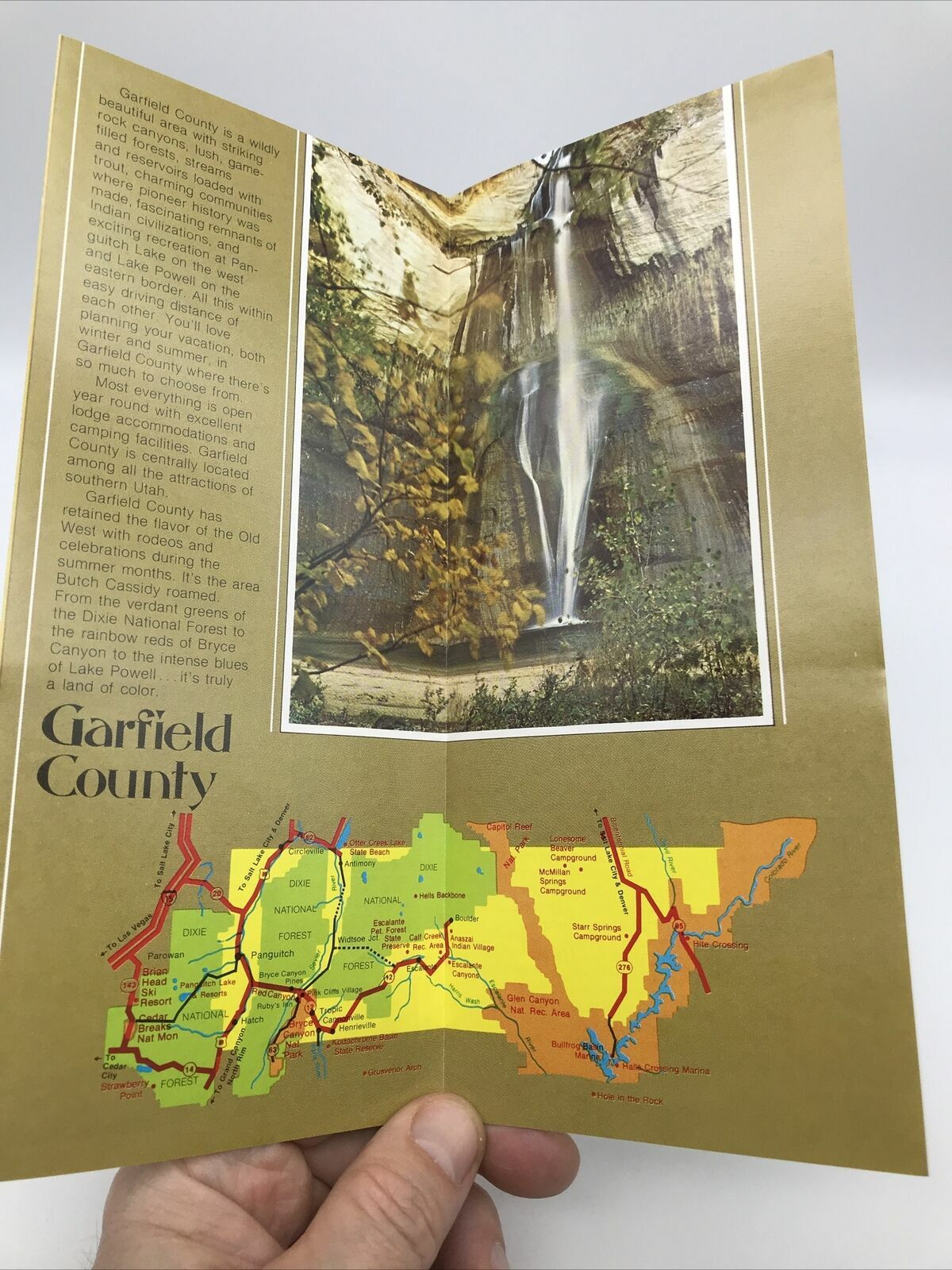 1980 BRYCE CANYON LAND OF COLOR and other Garfield County Discoveries Utah Guide