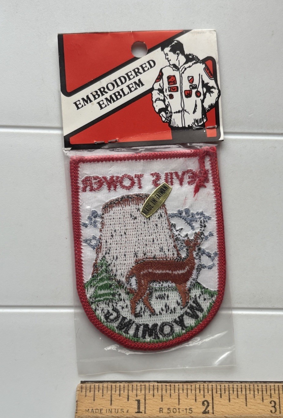 NIP Devils Tower Wyoming Deer Buck Stag Souvenir Embroidered Patch Badge