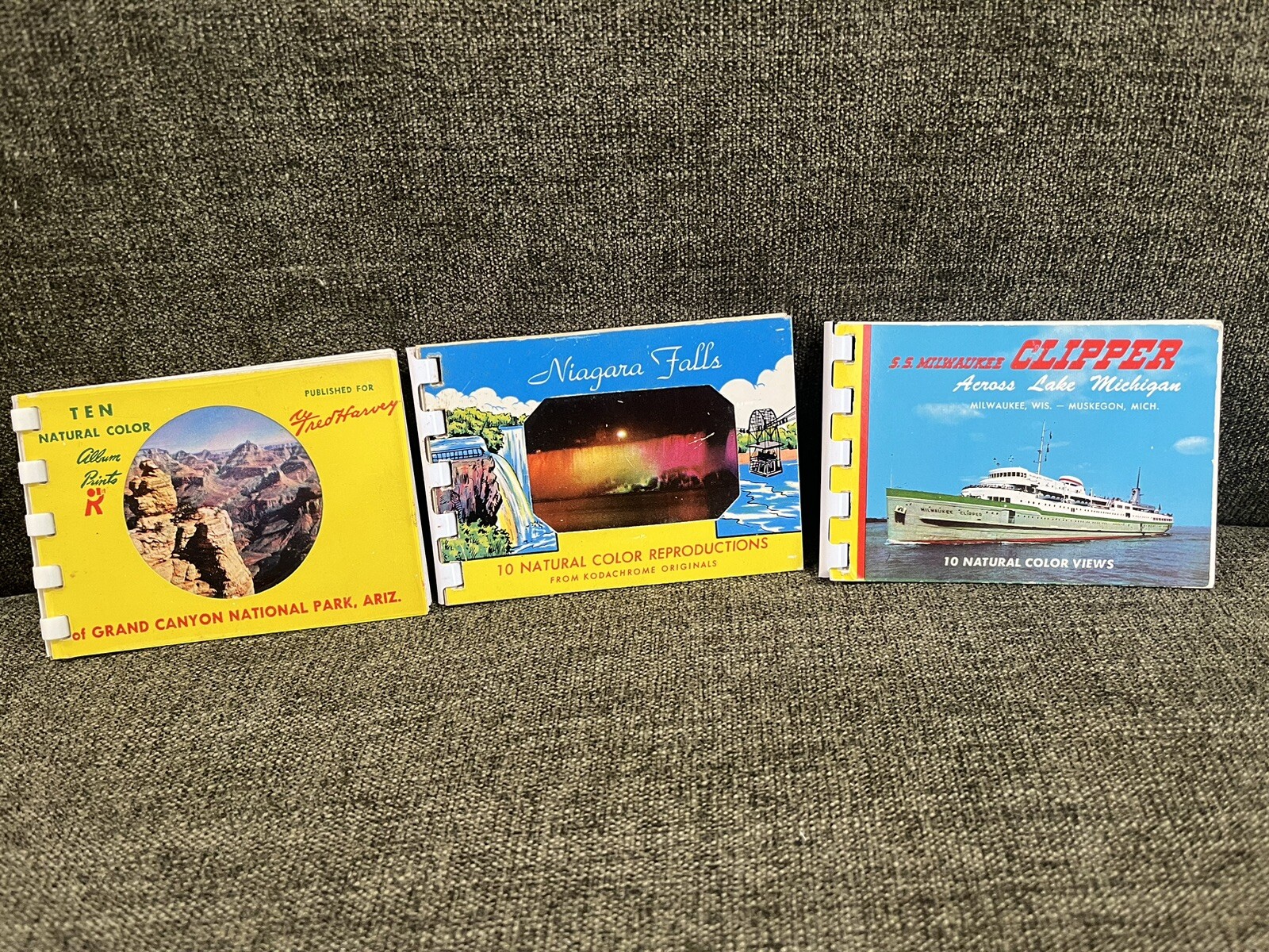 3 Sets Grand Canyon Lake Michigan Niagara Falls vintage Natural Color Booklets