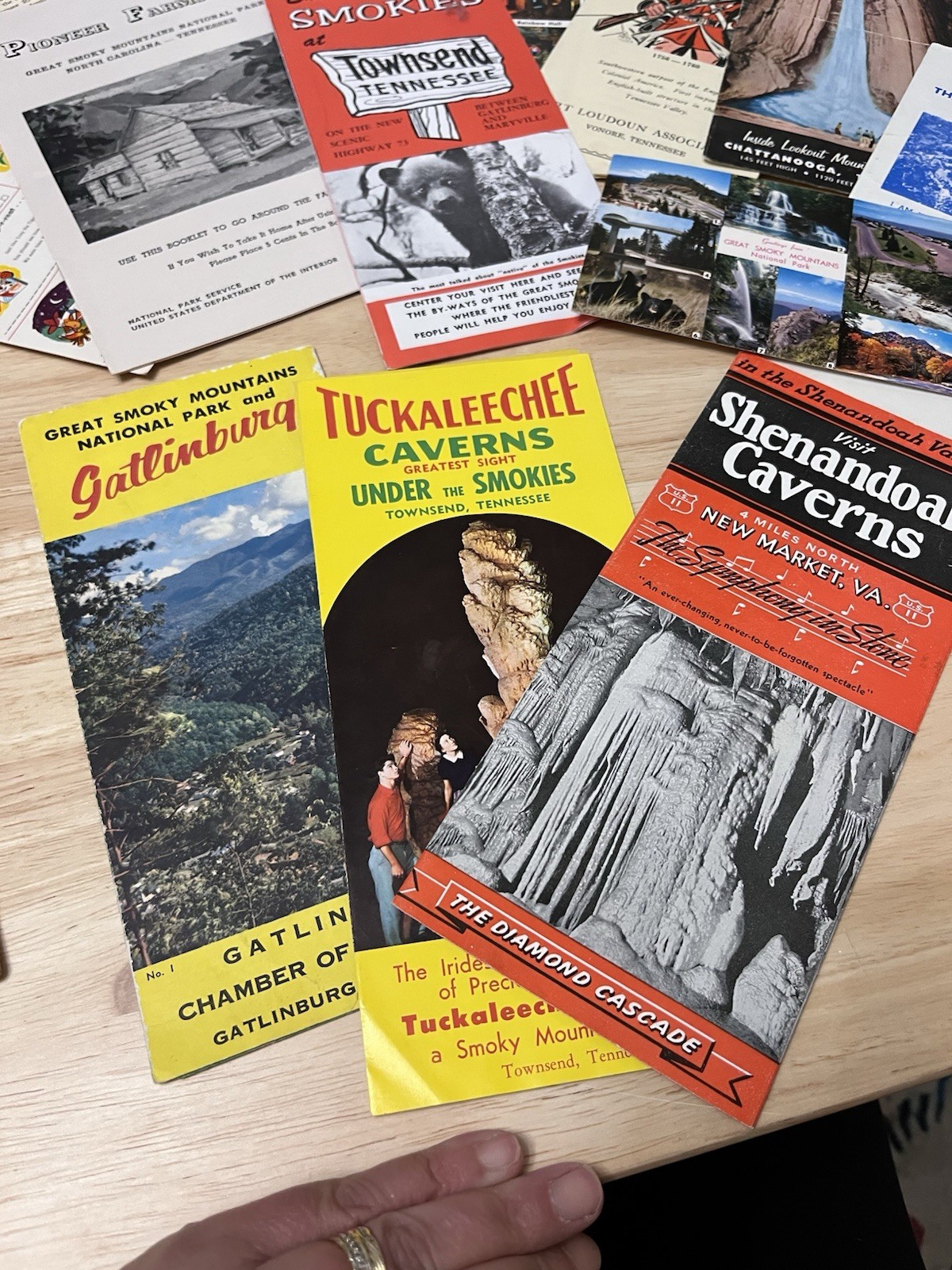VTG Smoky Mountains Travel Booklets And Post Cards + More. Tennessee & NC