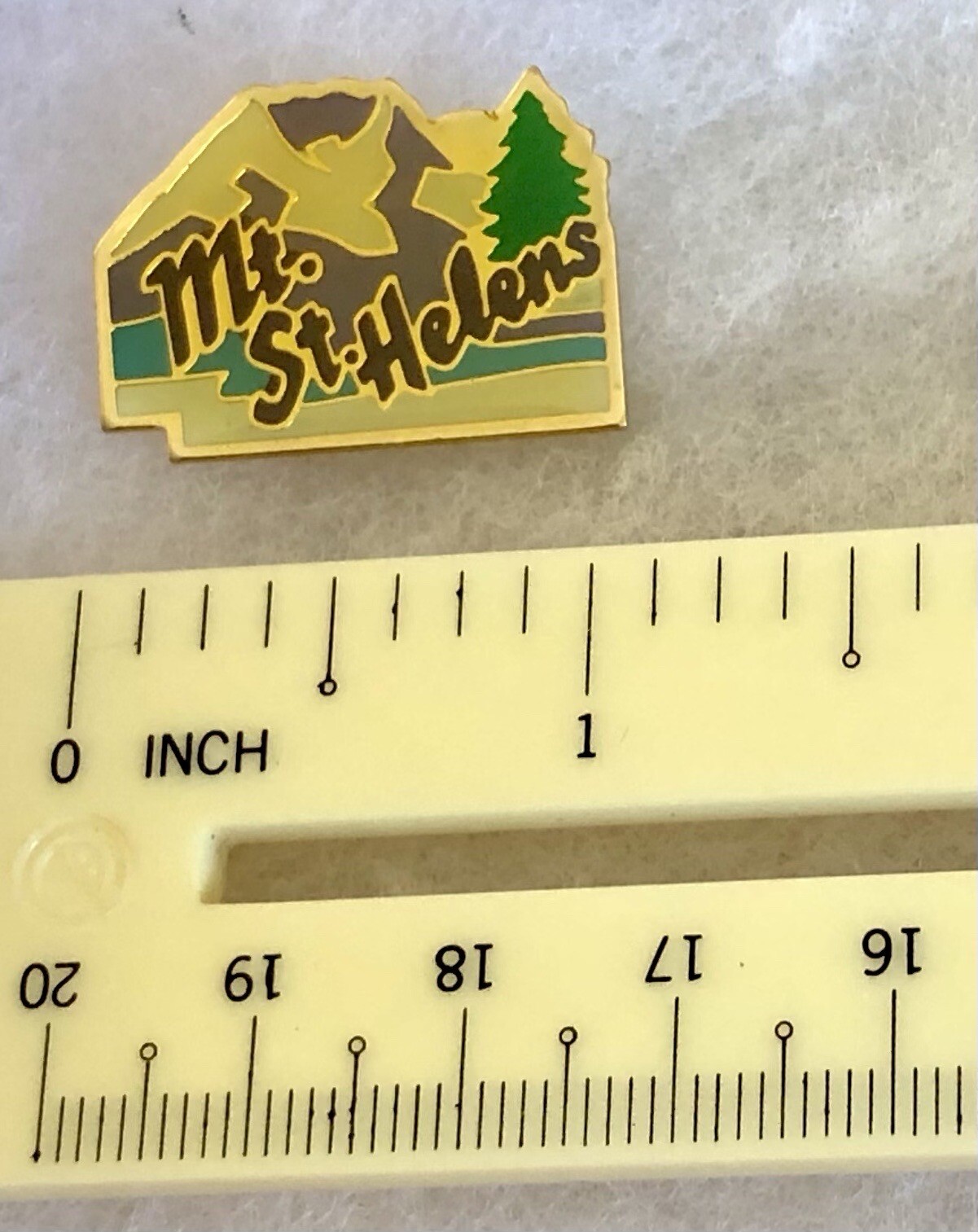 Vtg Mount St Helen Lapel Pin Washington Volcano Pin