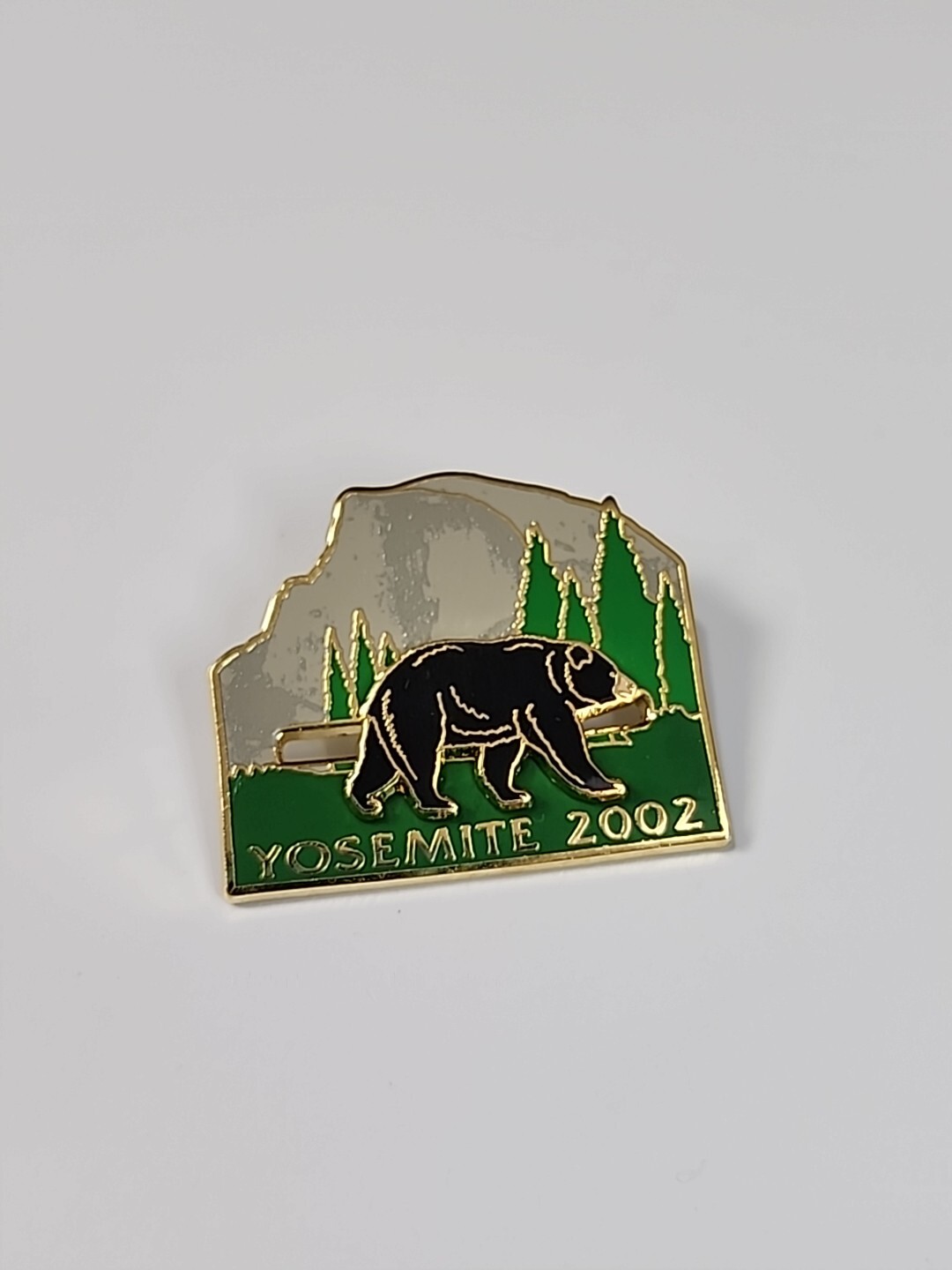 Yosemite 2002 Travel Souvenir Lapel Pin National Park California Bear on Slider