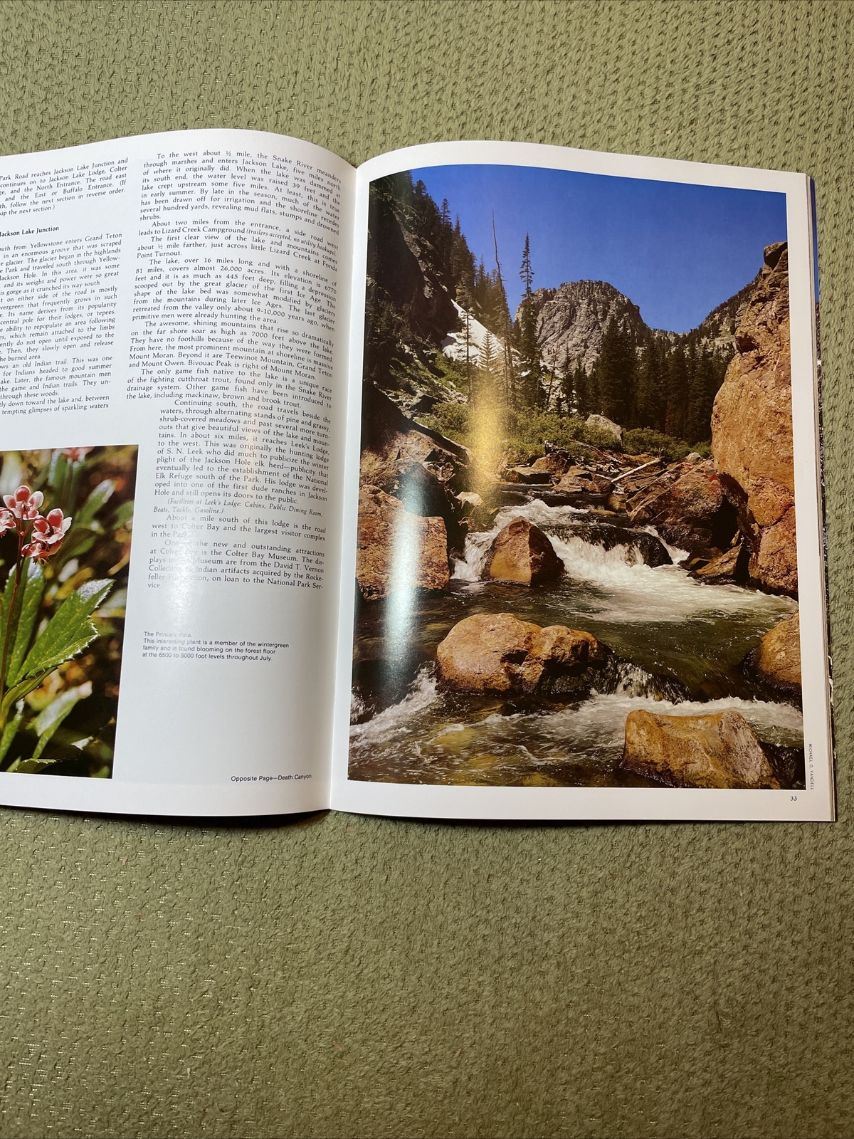National Parkways Photographic Guides Lot (2) – 1976 – Yellowstone, Grand Teton