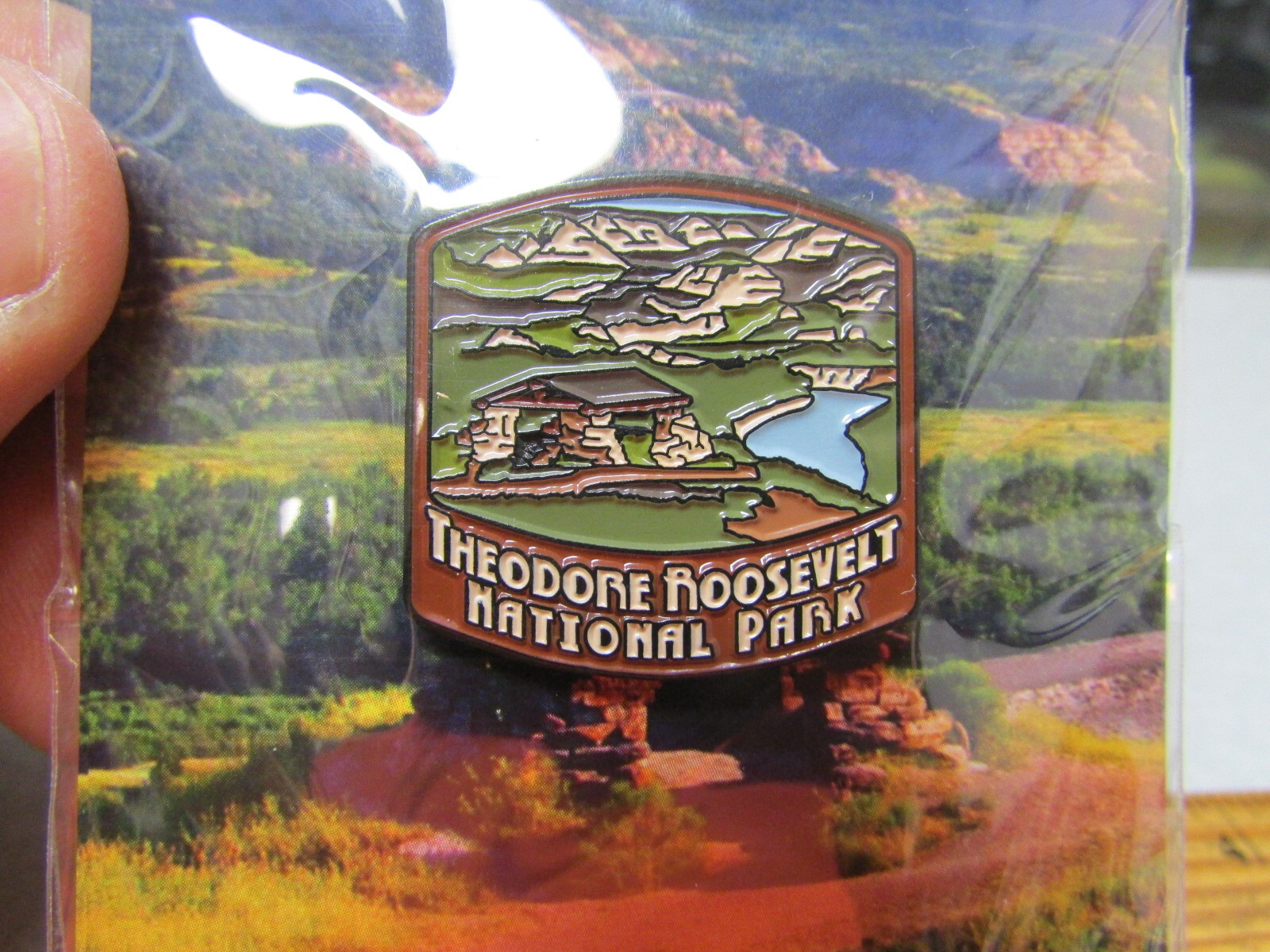Teddy Roosevelt National Park – ND, collector Lapel Pin, Colorful badlands