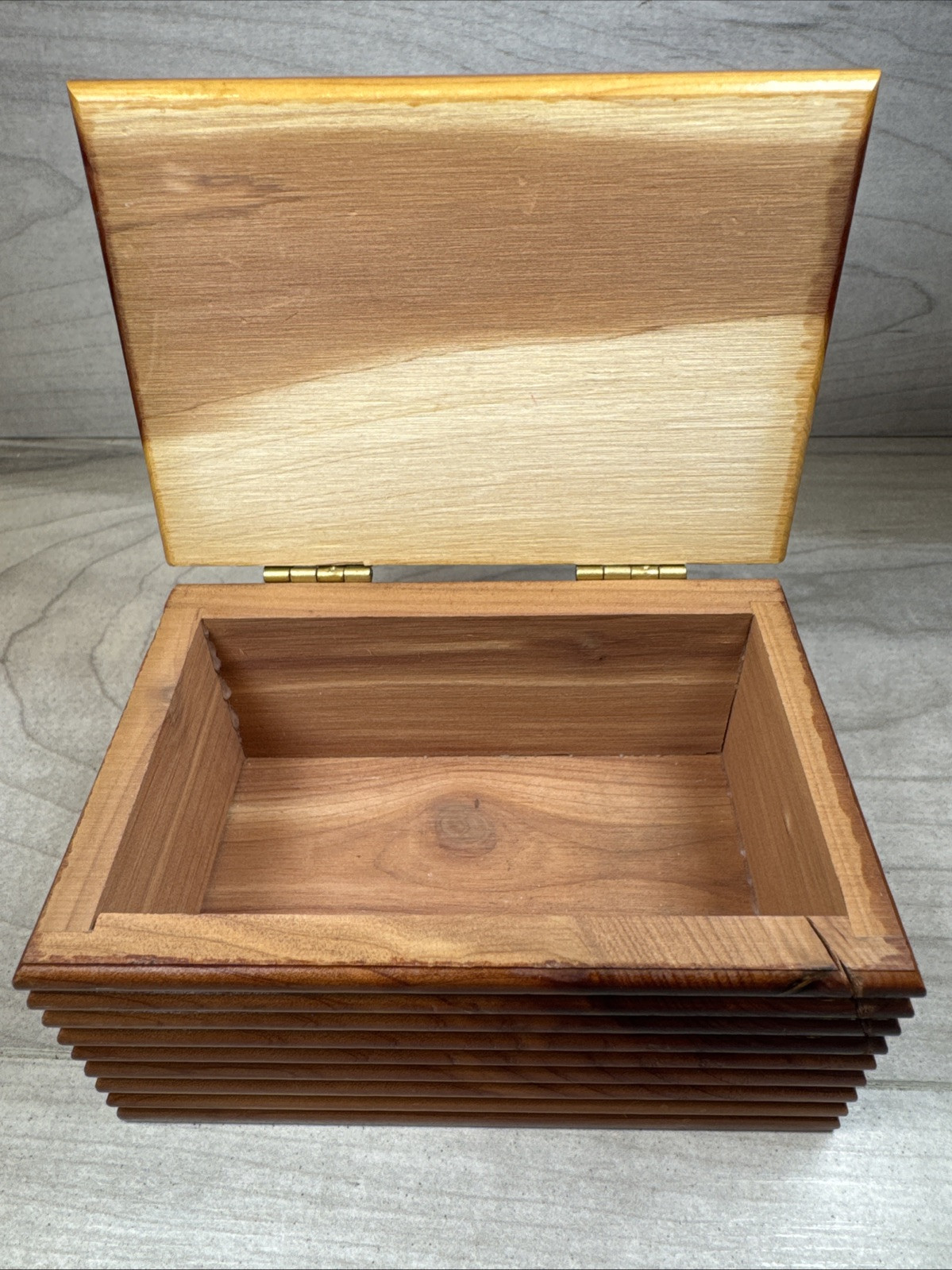 Vintage Shenandoah National Park Cedar Box Grizzly Bear Nature Wood Souvenir