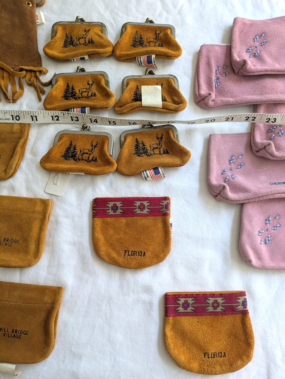 (21) Vintage Tawas Bay ++ Suede Leather Coin Purse Pouch Bloom Brothers USA
