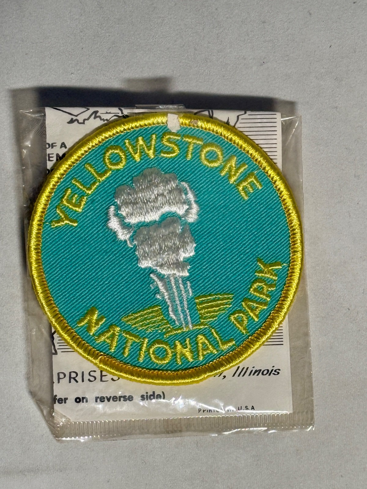 National Park set of 5 Patches Vintage New Mt. Rushmore, Yellowstone and others