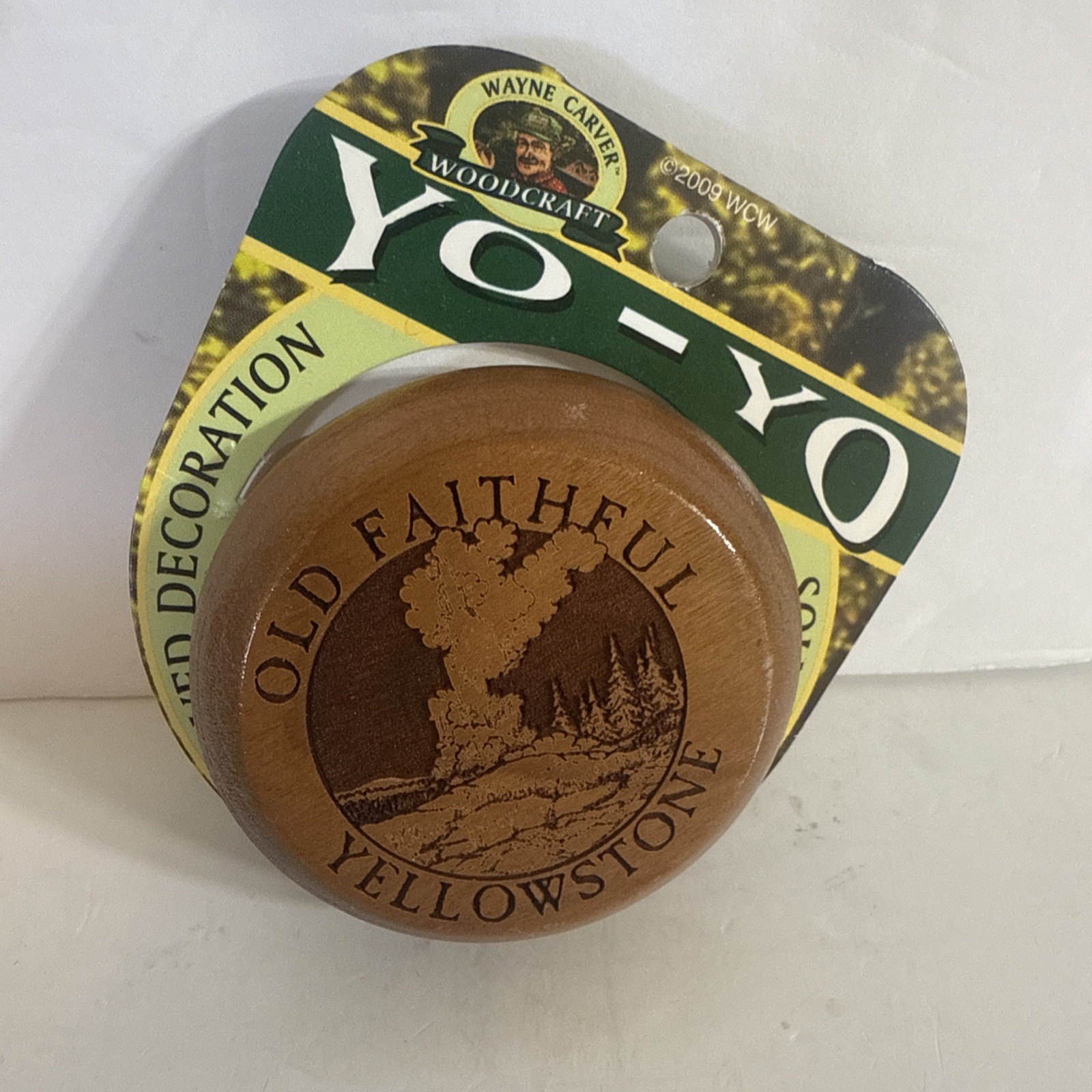 Souvenir Yellowstone Park WOODEN YO-YO OLD FAITHFUL Laser Engraved Solid Wood