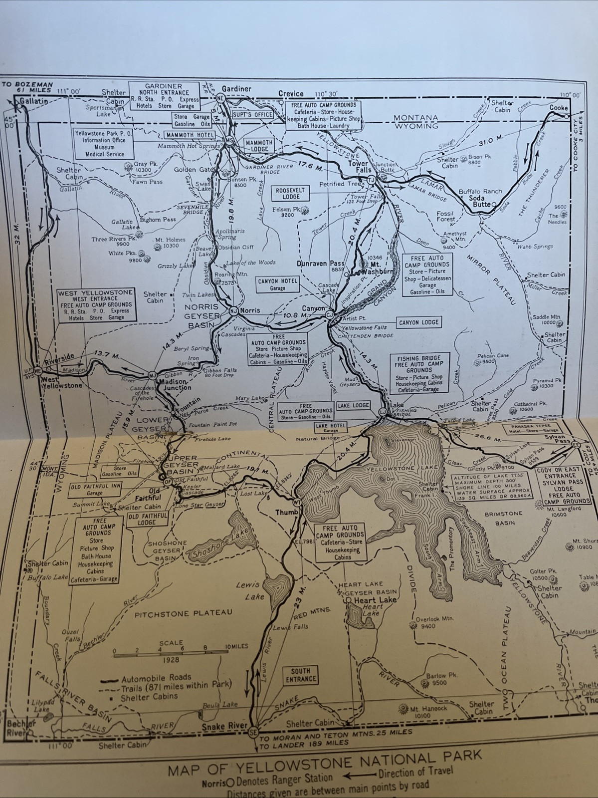 1921 Geological History of the Yellowstone National Park Pamphlet with Map A2
