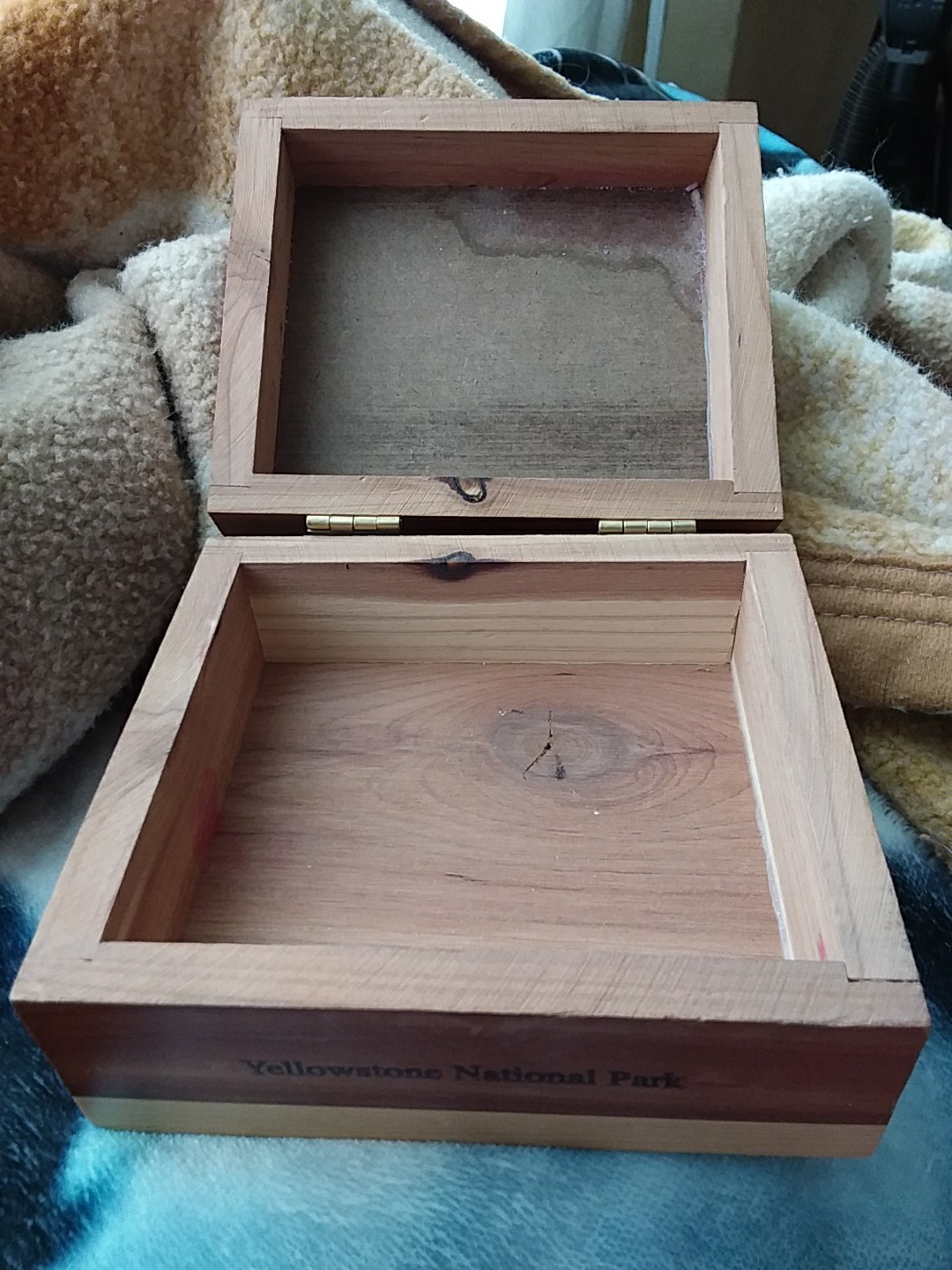 Yellowstone National Park Wooden Trinket Box Has Stickers On It Hinges Are Loose
