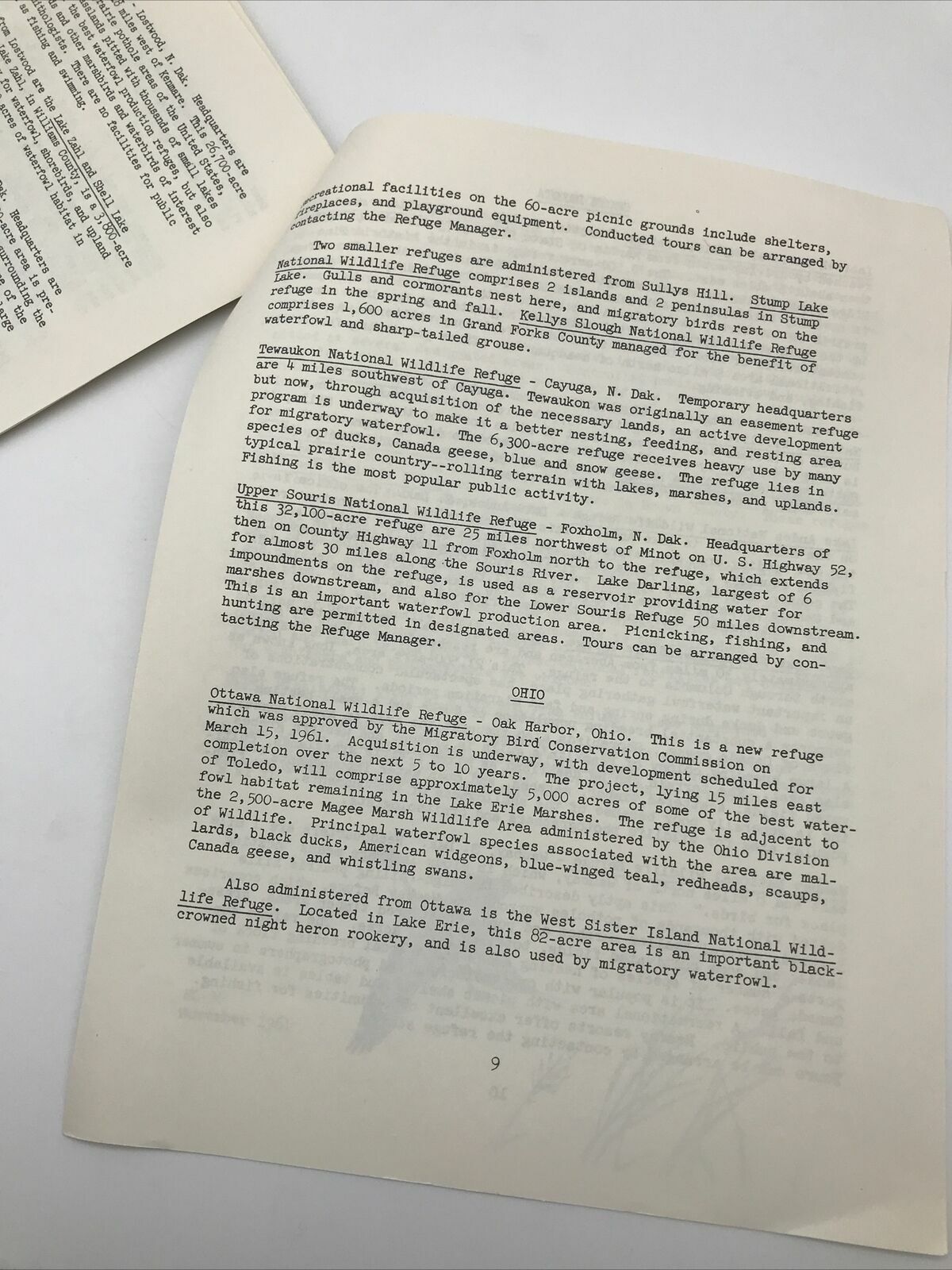 1961 NATIONAL WILDLIFE REFUGES NORTH CENTRAL REGION 3 Sport Fisheries & Wildlife