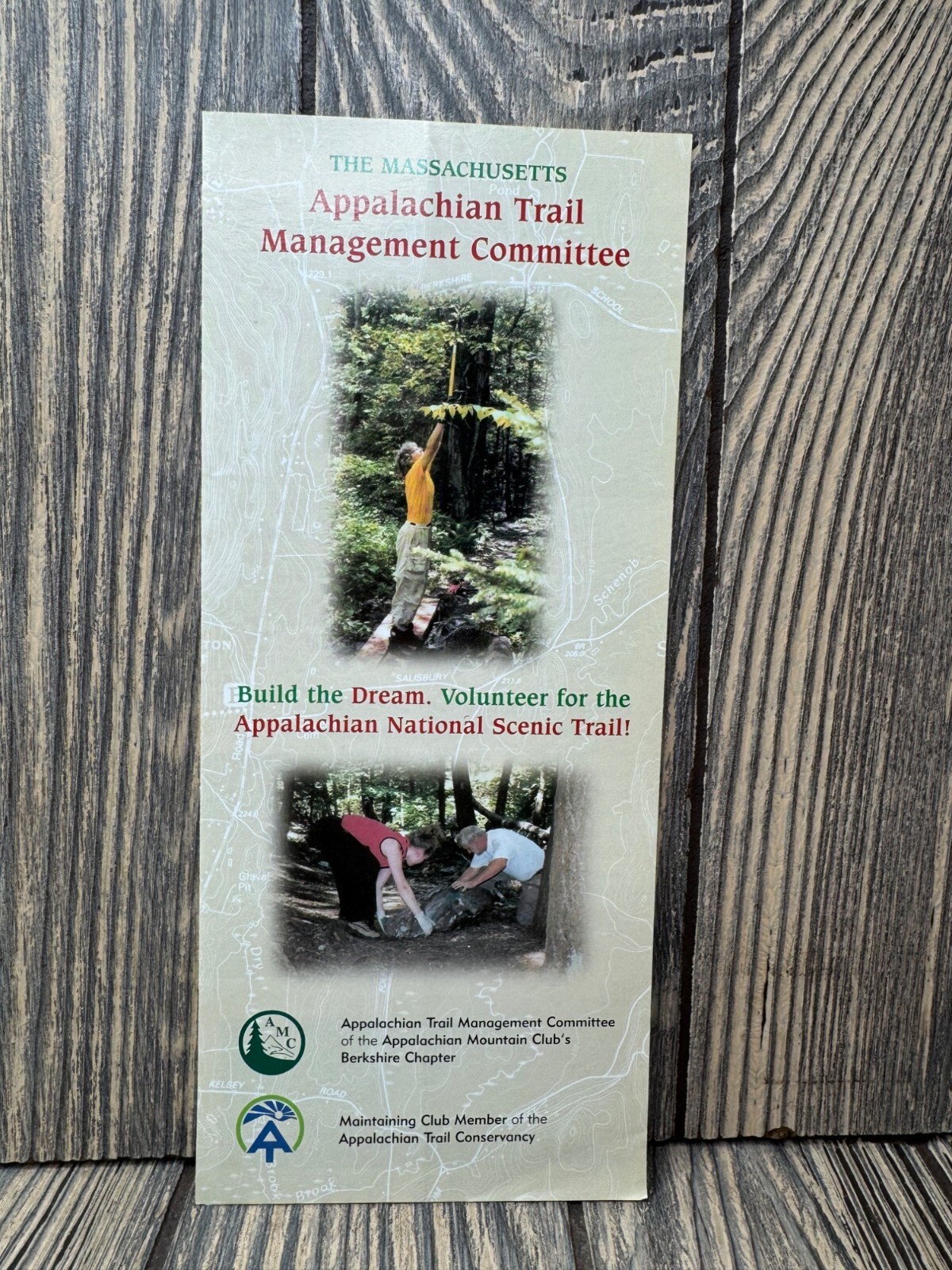 Massachusetts Appalachian Trail Management Committee Volunteer Brochure